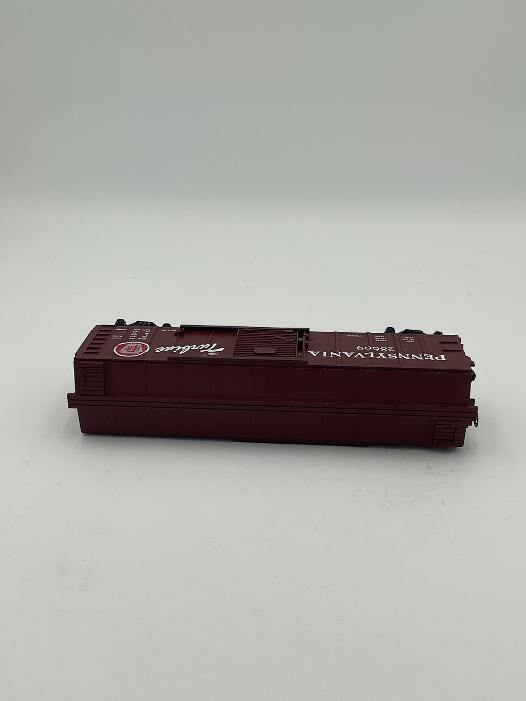 MTH 30-7465 Pennsylvania Operating Box Car w/ Signal Man