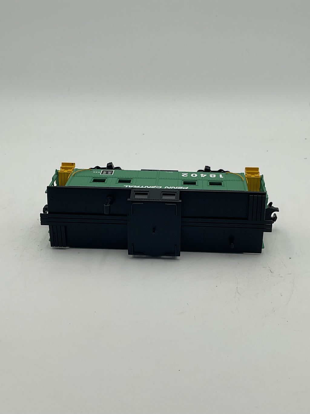 MTH 30-7751 Penn Central Steel Caboose