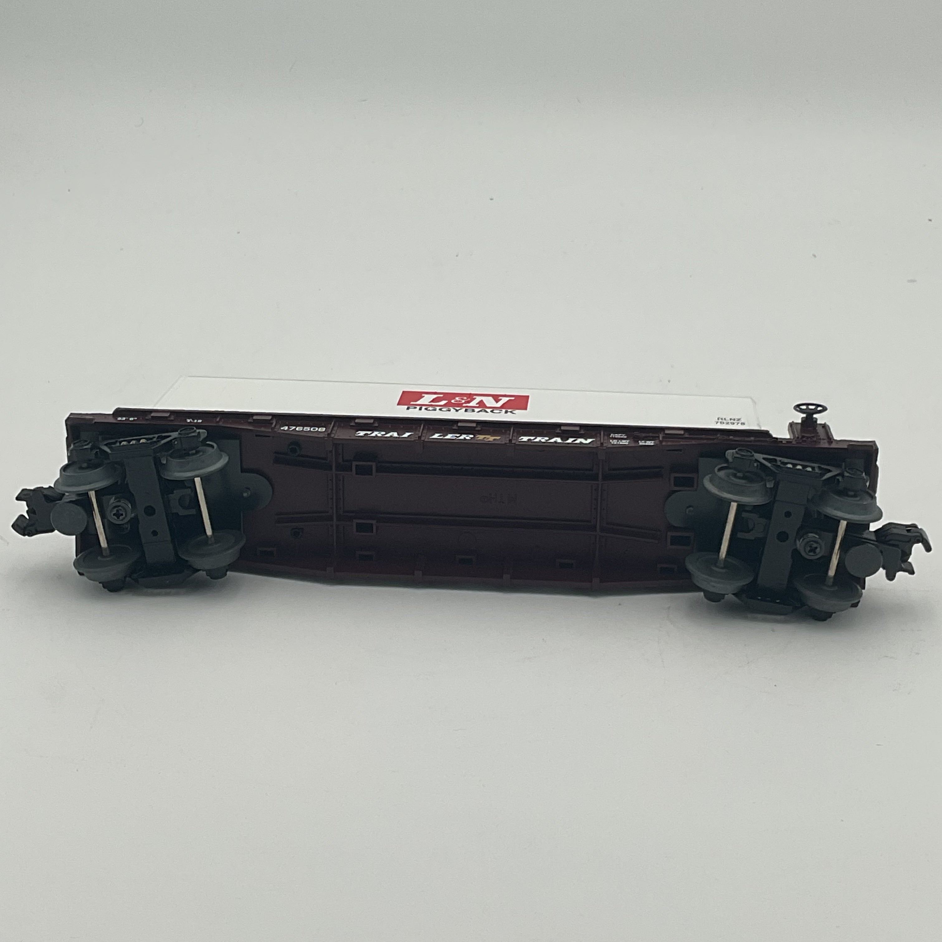 MTH 30-7008 Louisville & Nashville Flatcar w/ Trailer