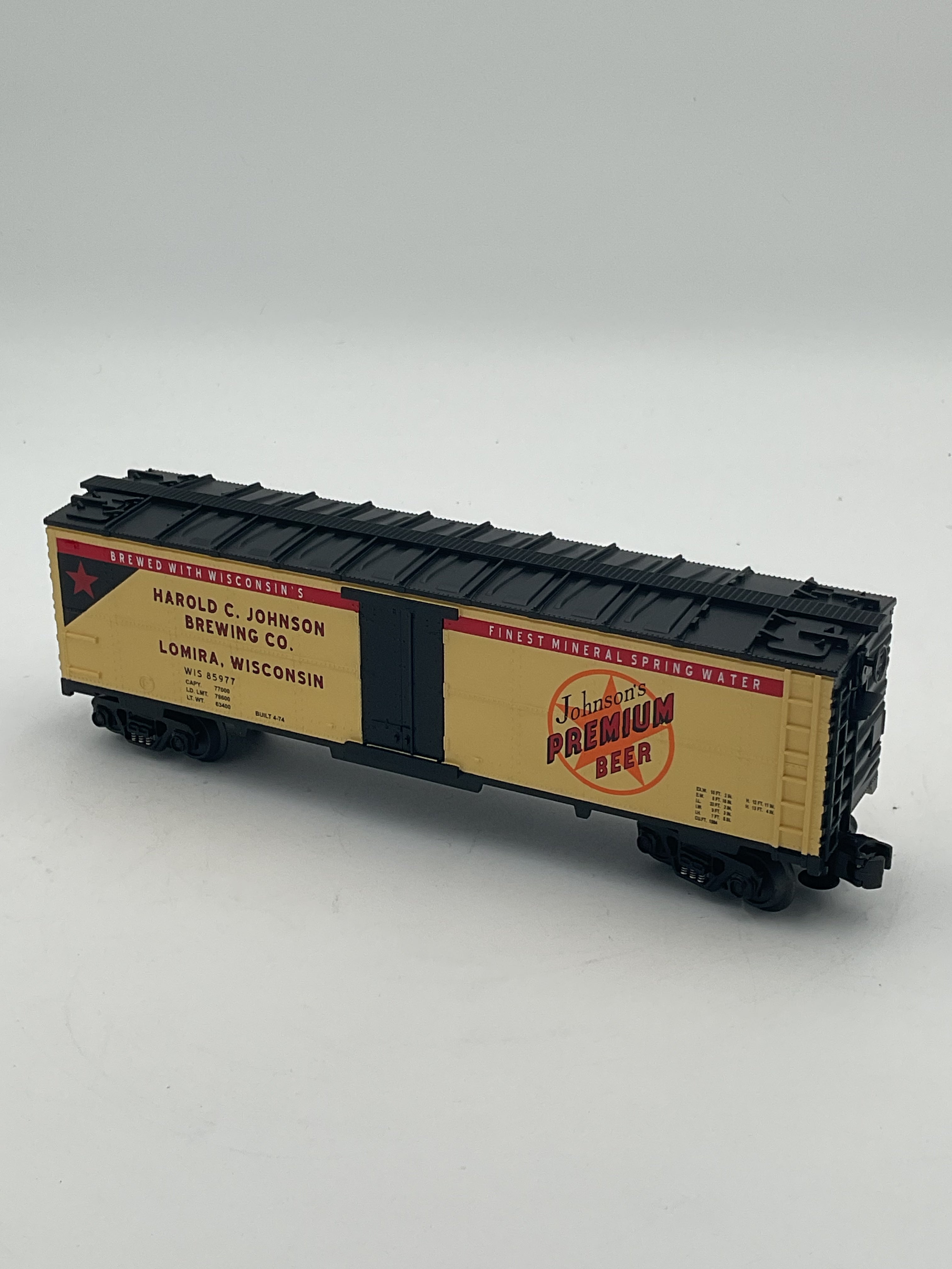 MTH 30-7851 Johnson’s Premium Beer Modern Reefer Car