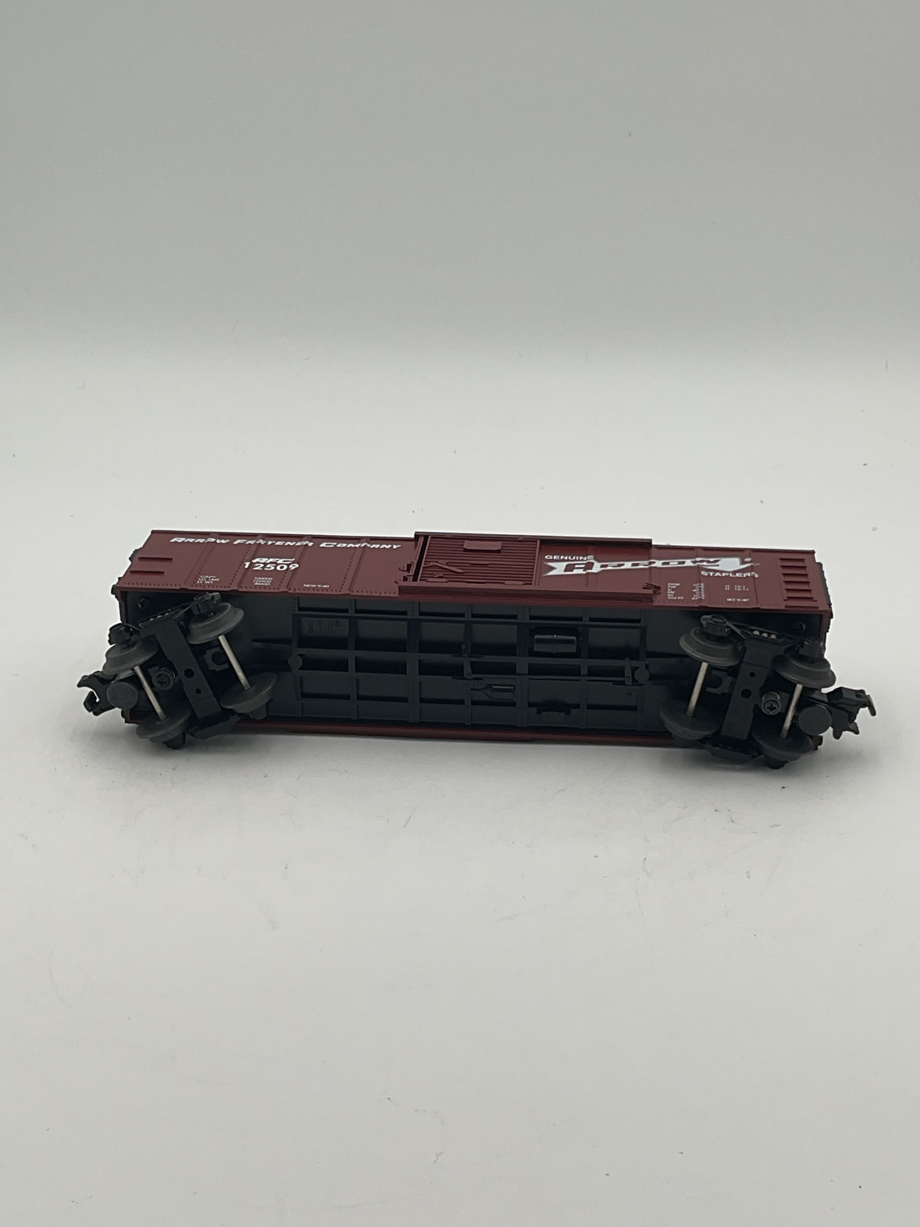 MTH 30-7422 Arrow Stapler Box Car