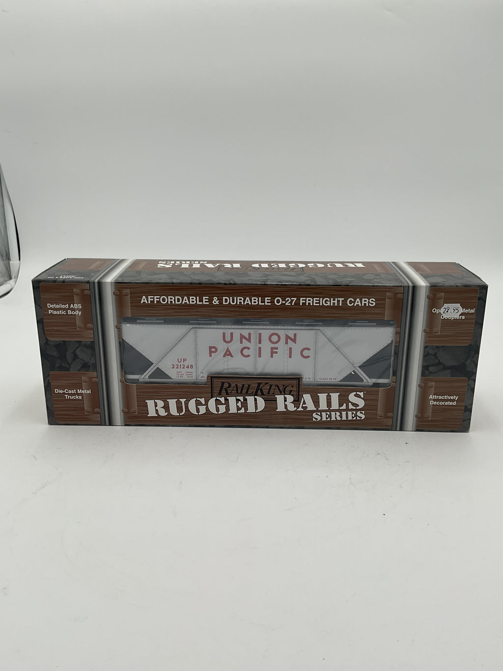 Lionel O 33-7503 Union Pacific 3-Bay Covered Hopper Car