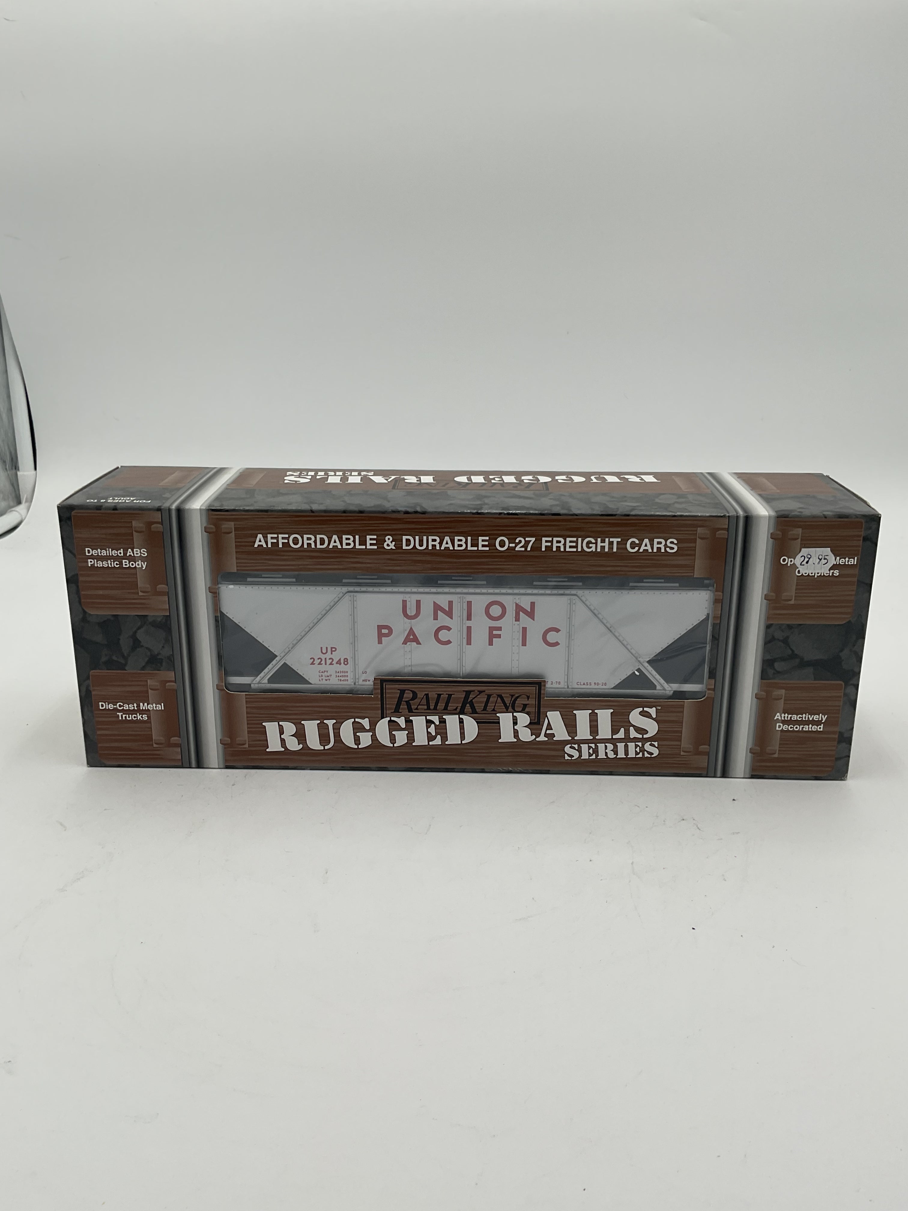 Lionel O 33-7503 Union Pacific 3-Bay Covered Hopper Car