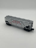 Lionel O 33-7503 Union Pacific 3-Bay Covered Hopper Car