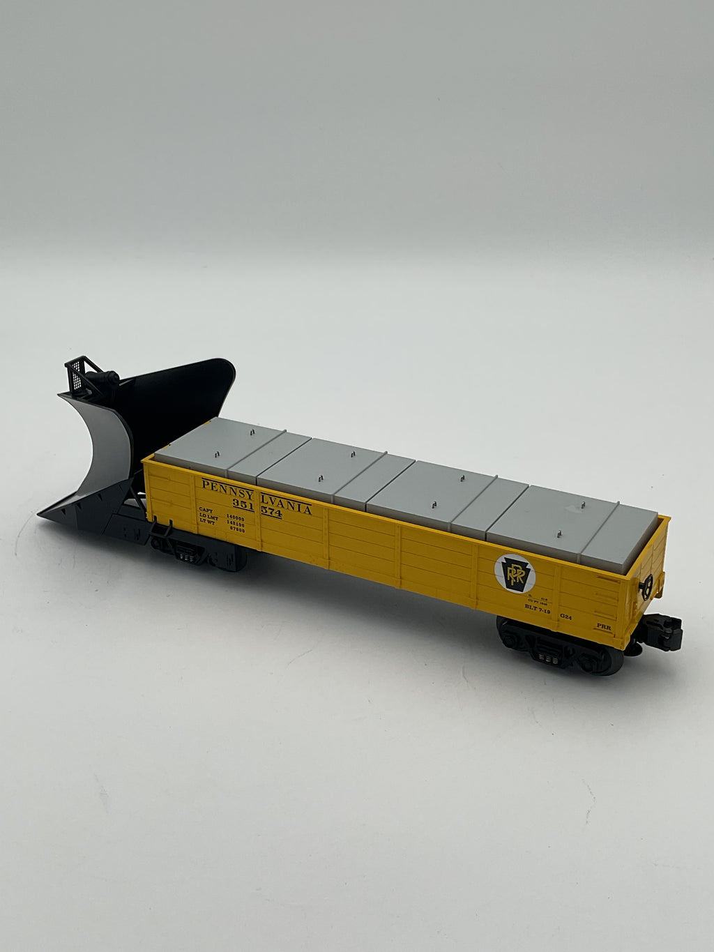MTH 30-7218 Pennsylvania Heavy Duty Snowplow w/ Illuminated Headlight