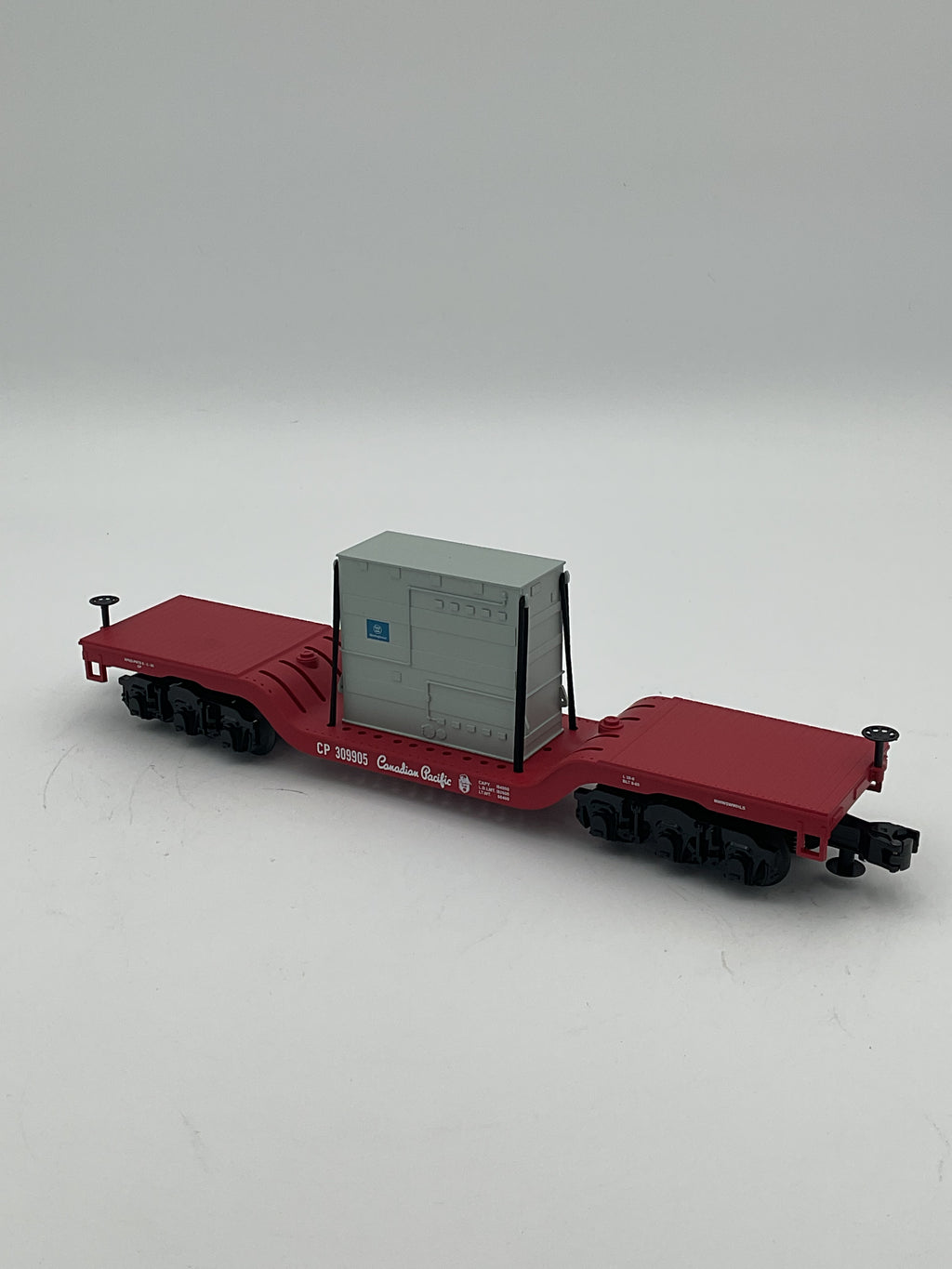 MTH 30-76508 Canadian Pacific Depressed Center Flat Car w/ Transformer Load
