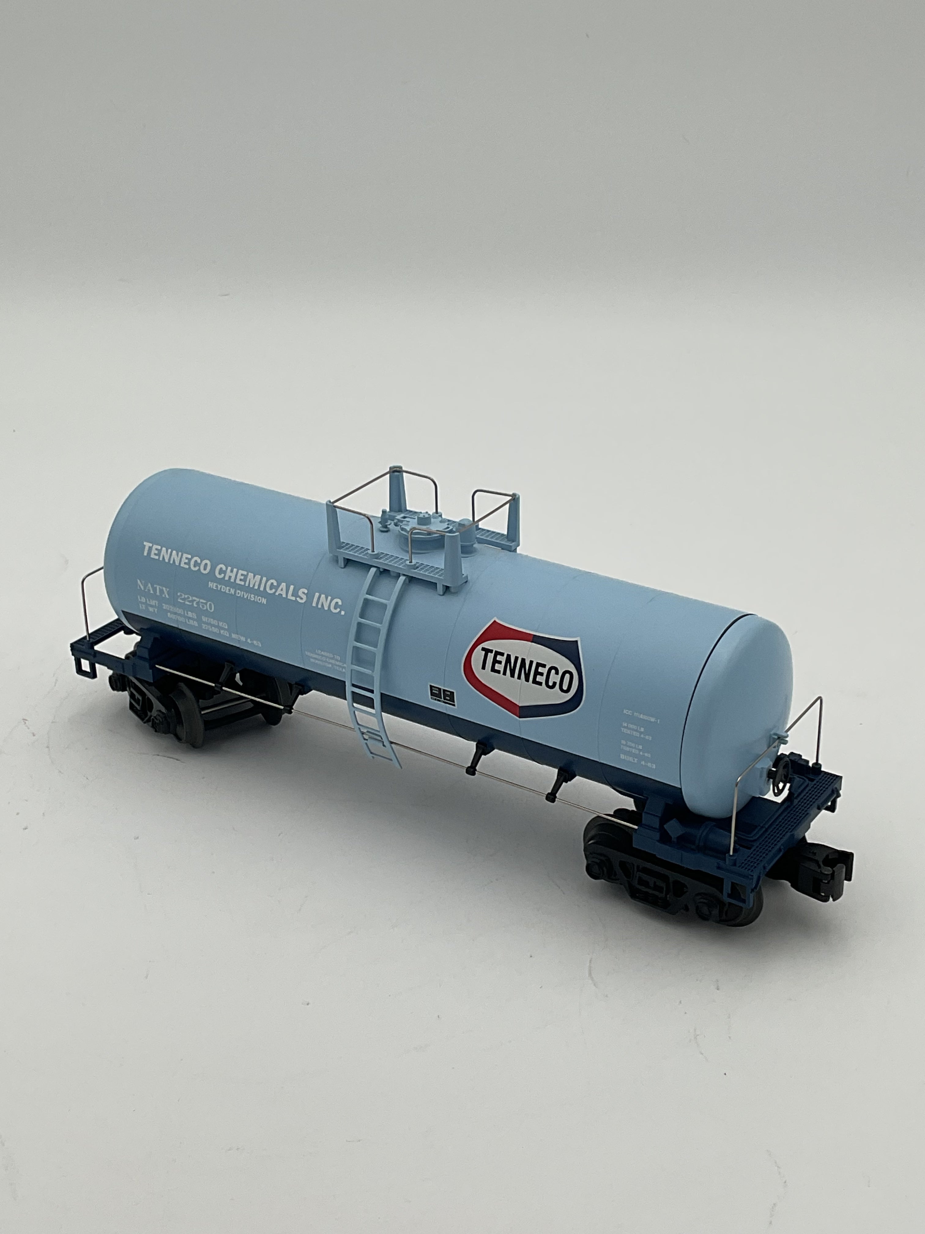 MTH 30-73398 Tenneco Modern Tank Car