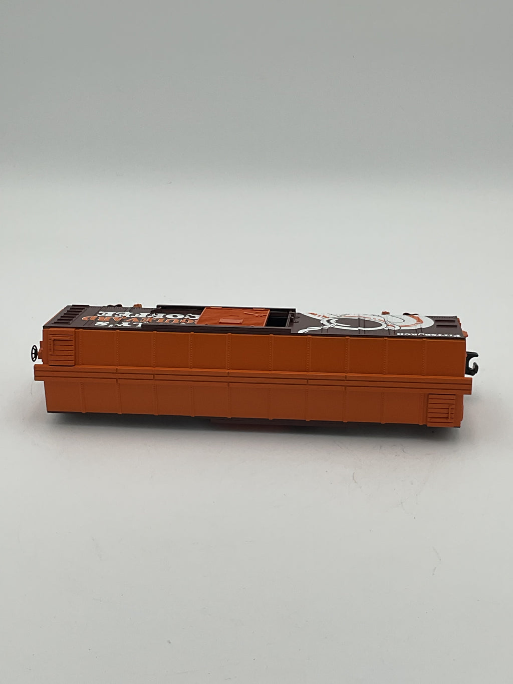 MTH 30-74238 Isaly’s Boulevard Coffee Box Car