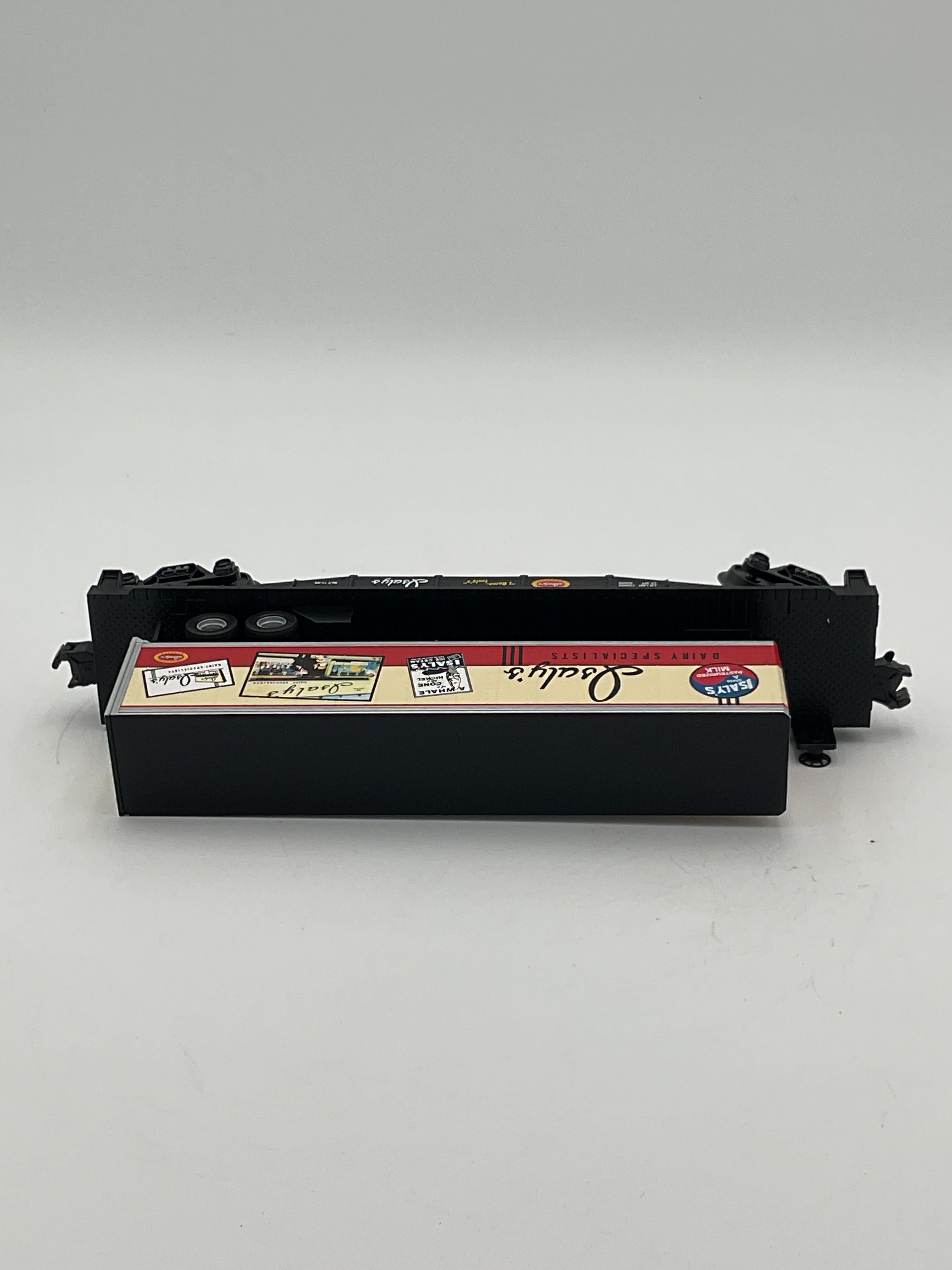 MTH 30-76153 Isaly’s Flat Car w/ Trailer