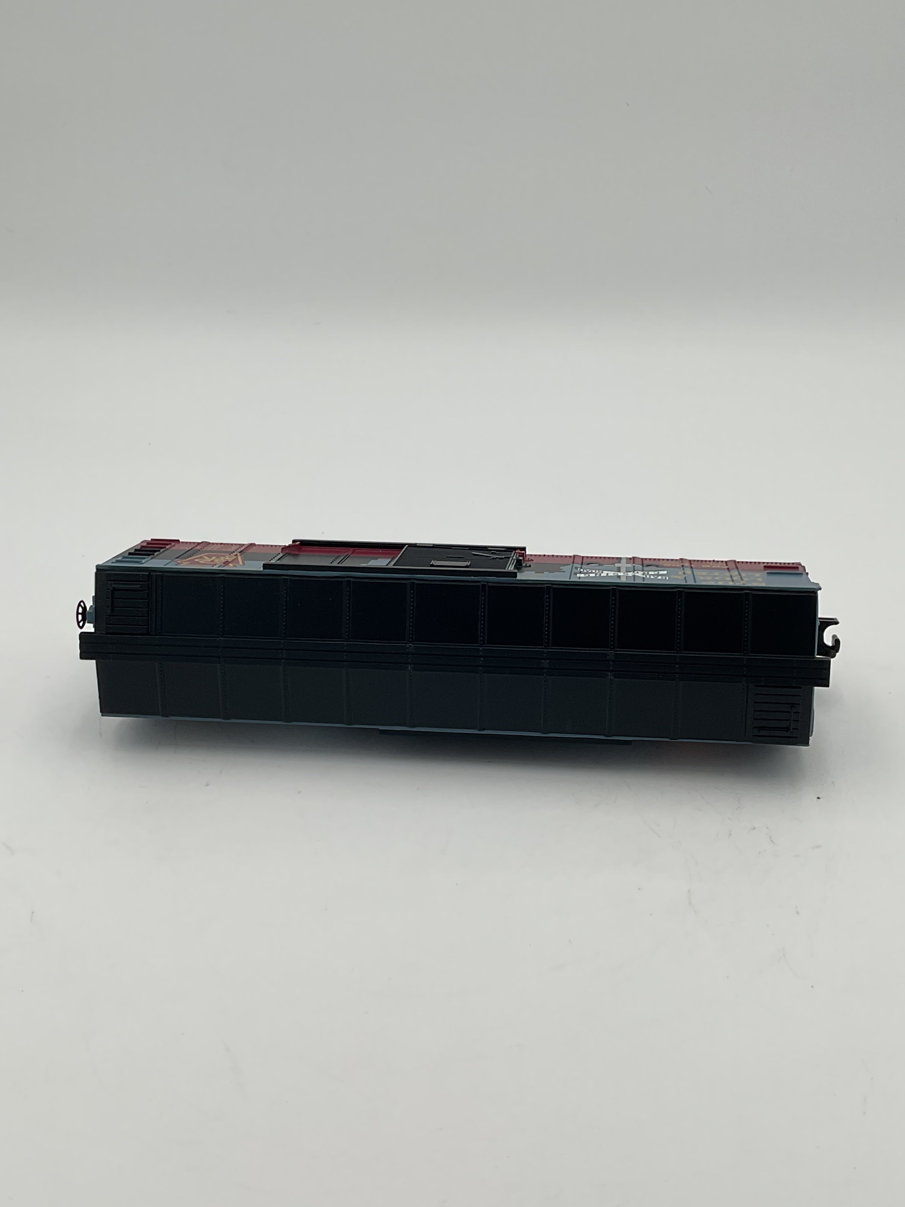 MTH 30-74828 Pennsylvania Box Car w/ Blinking LED’s