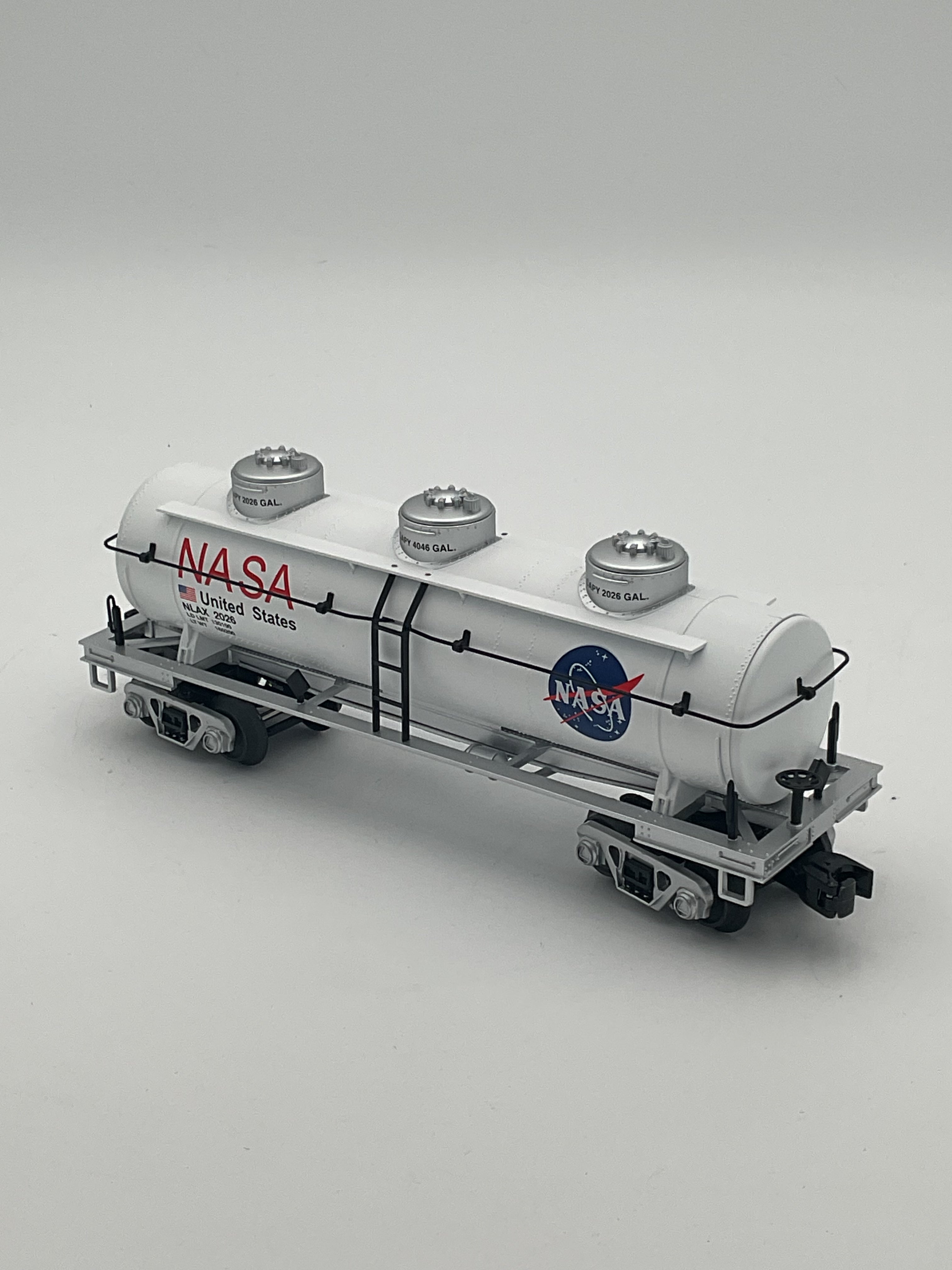 MTH 30-73660 NASA 3-Dome Tank Car