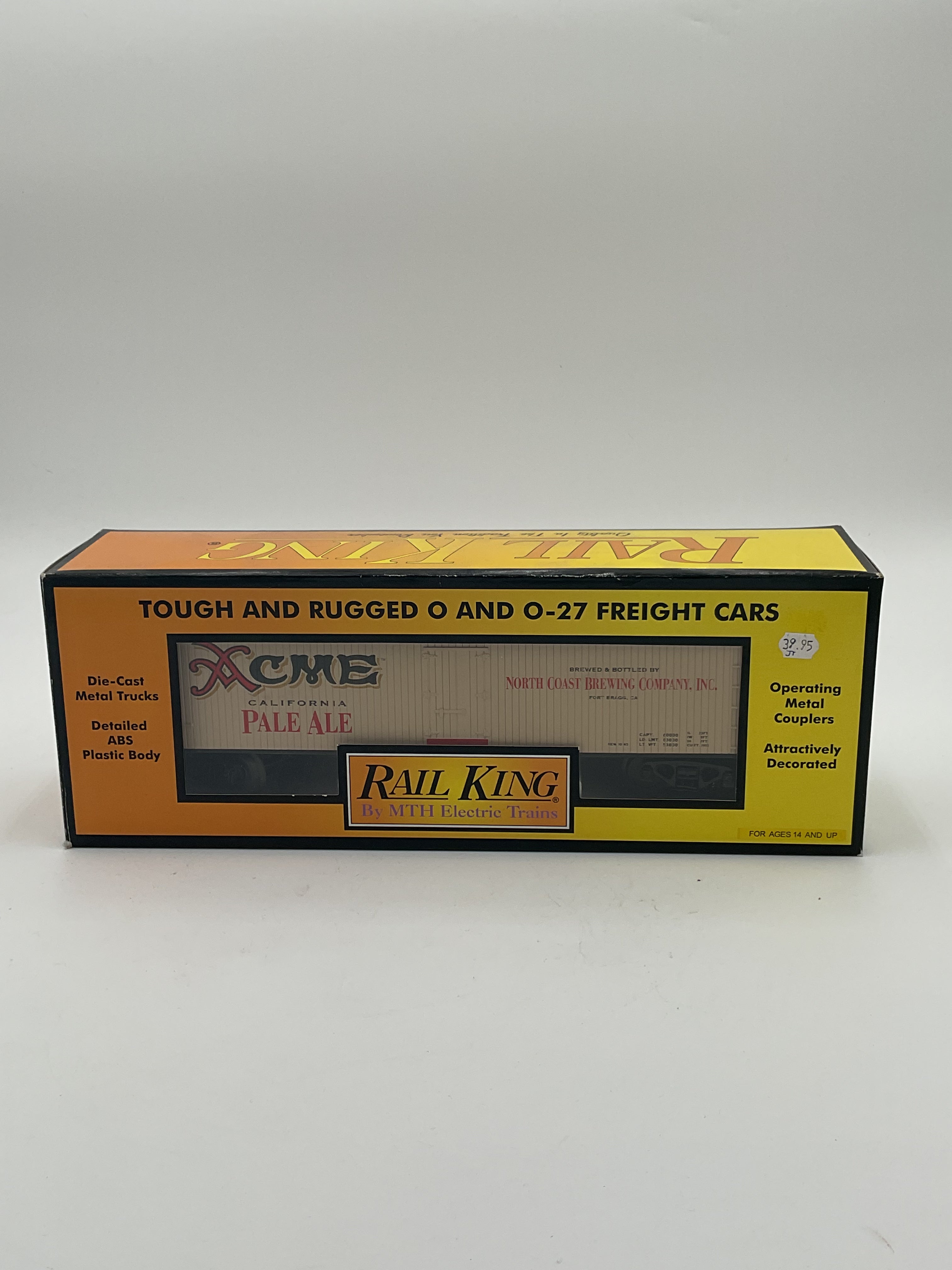 MTH 30-78081 Acme Pale Ale Reefer Car