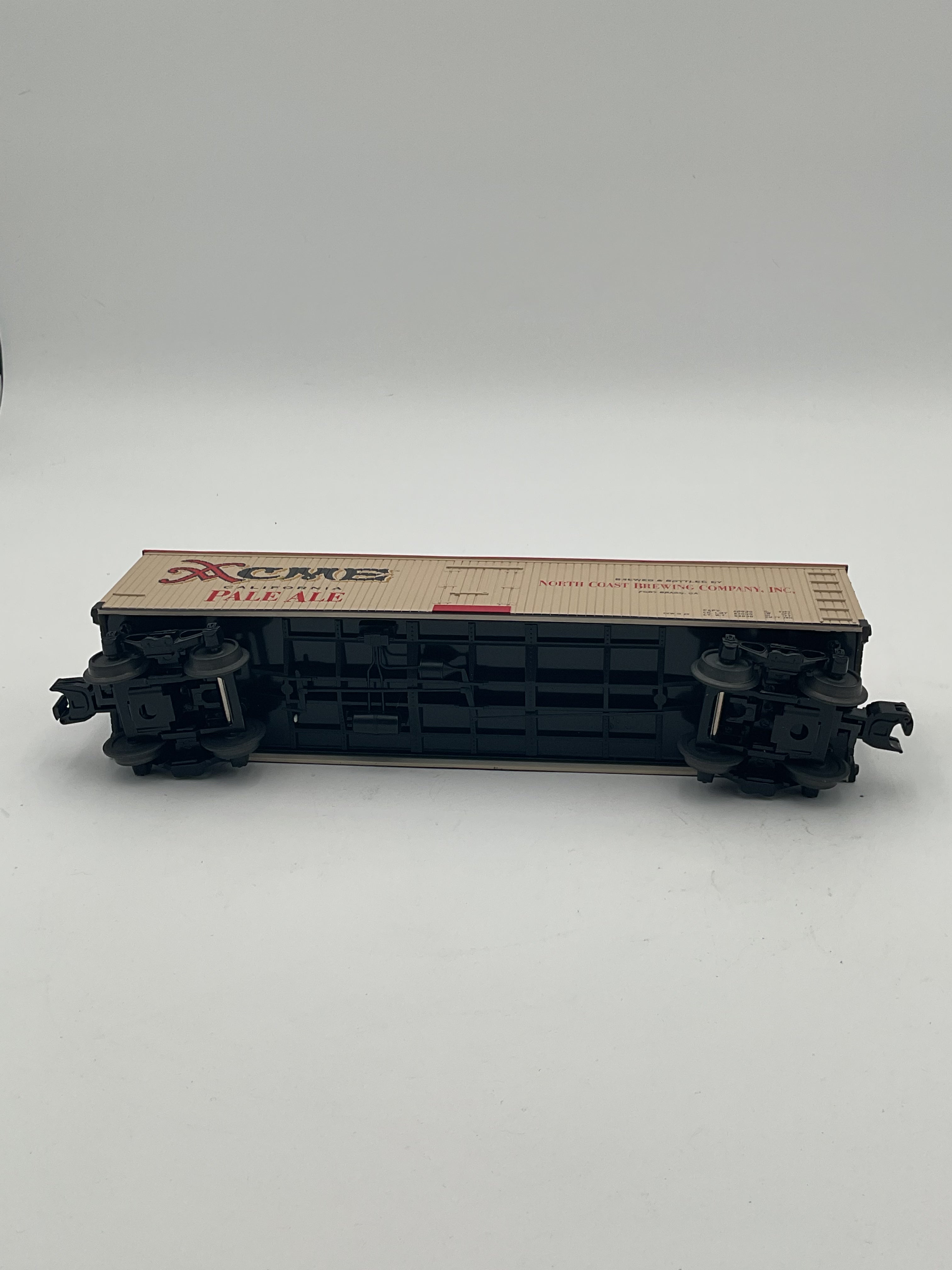 MTH 30-78081 Acme Pale Ale Reefer Car