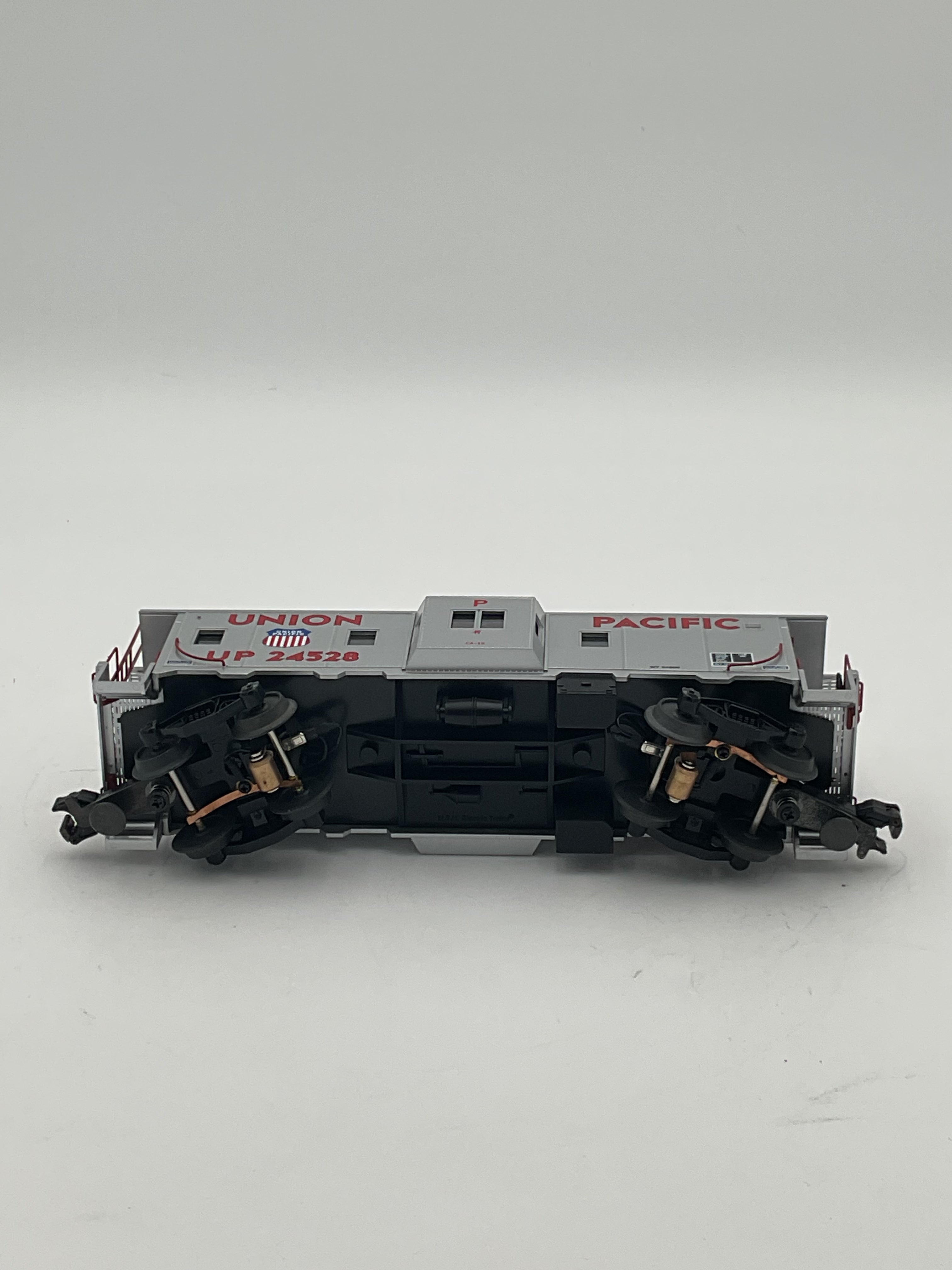 MTH 30-7749 Union Pacific Bay Window Caboose