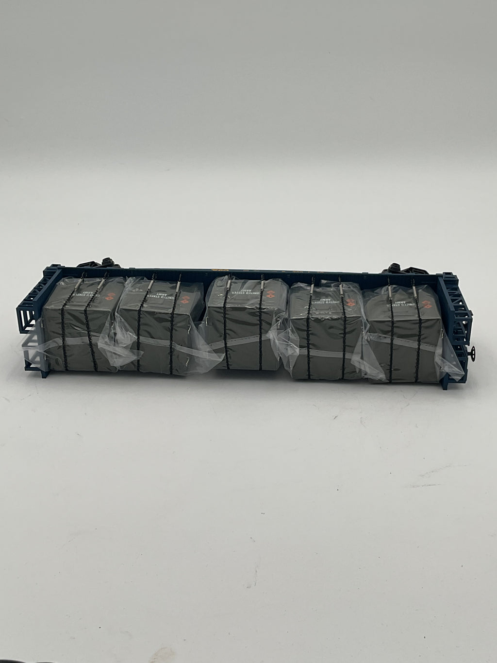 MTH 30-76602 CSX Bulkhead Flat Car w/ LCL Containers