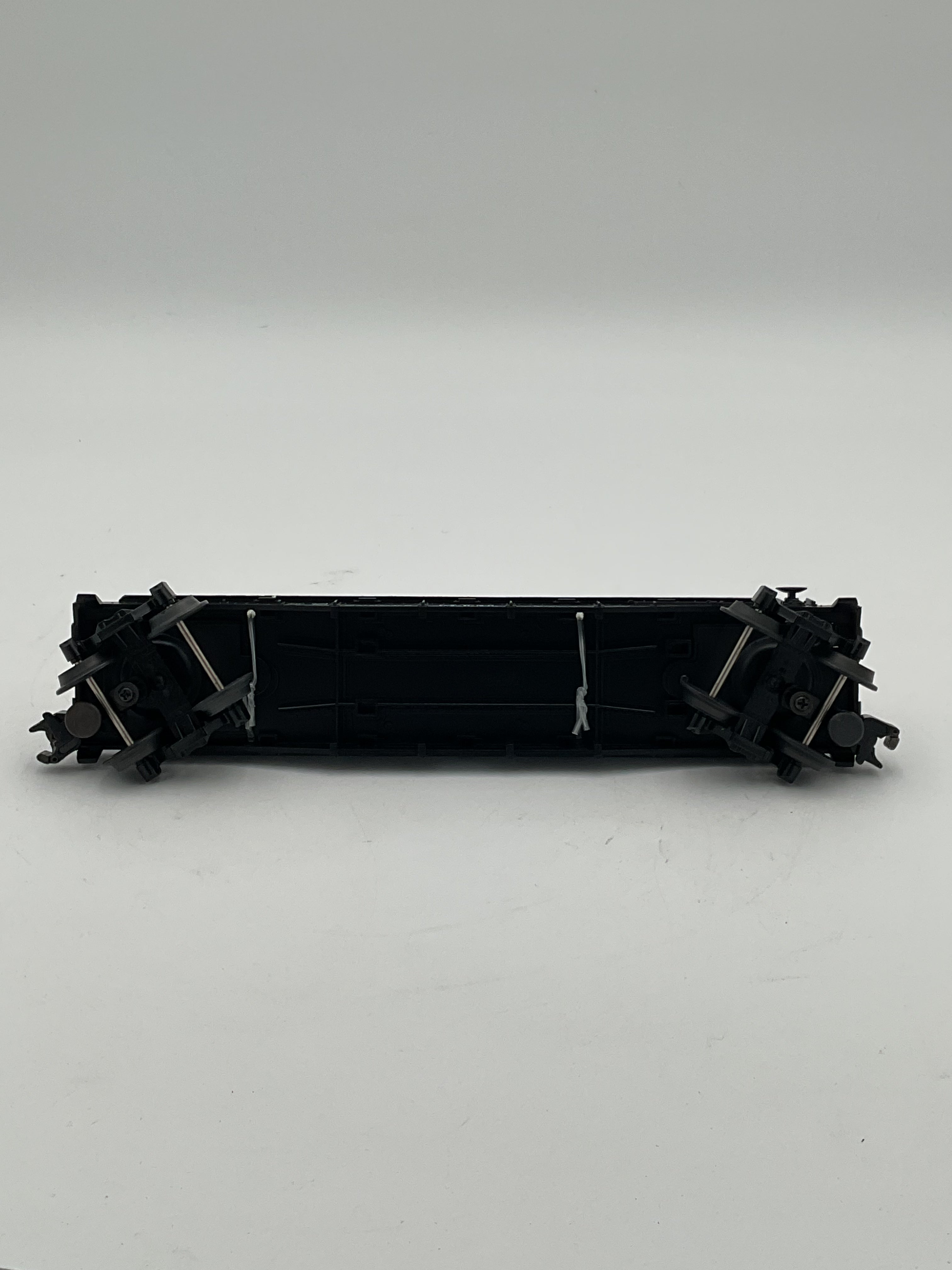 MTH 30-7613 MTH Auto Transport Flat Car w/ T’Birds