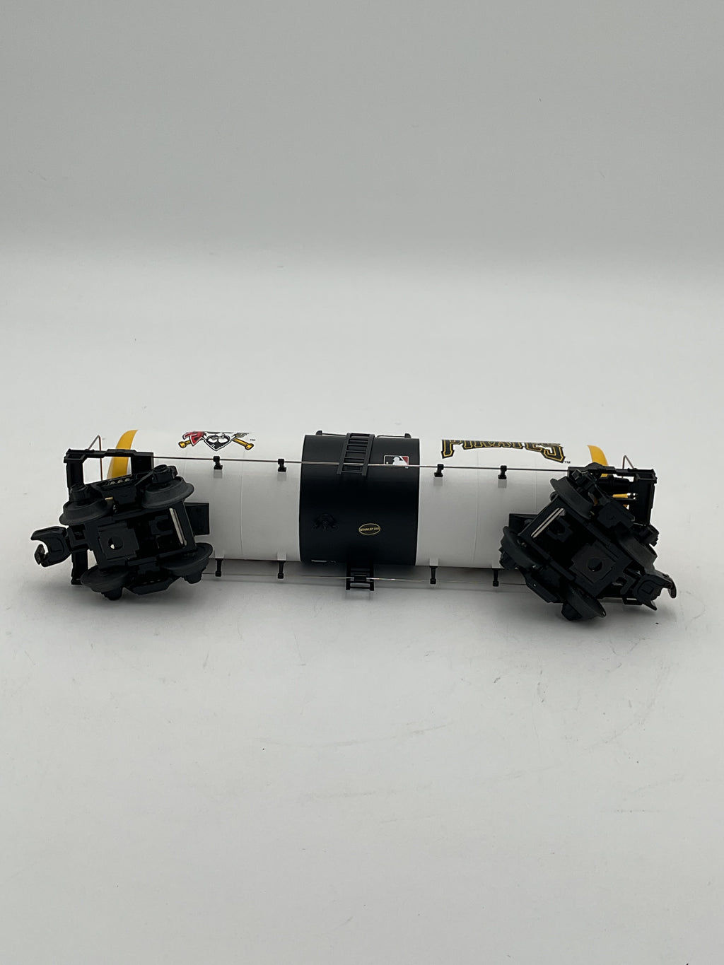 MTH 30-73159 - Pittsburgh Pirates Modern Tank Car