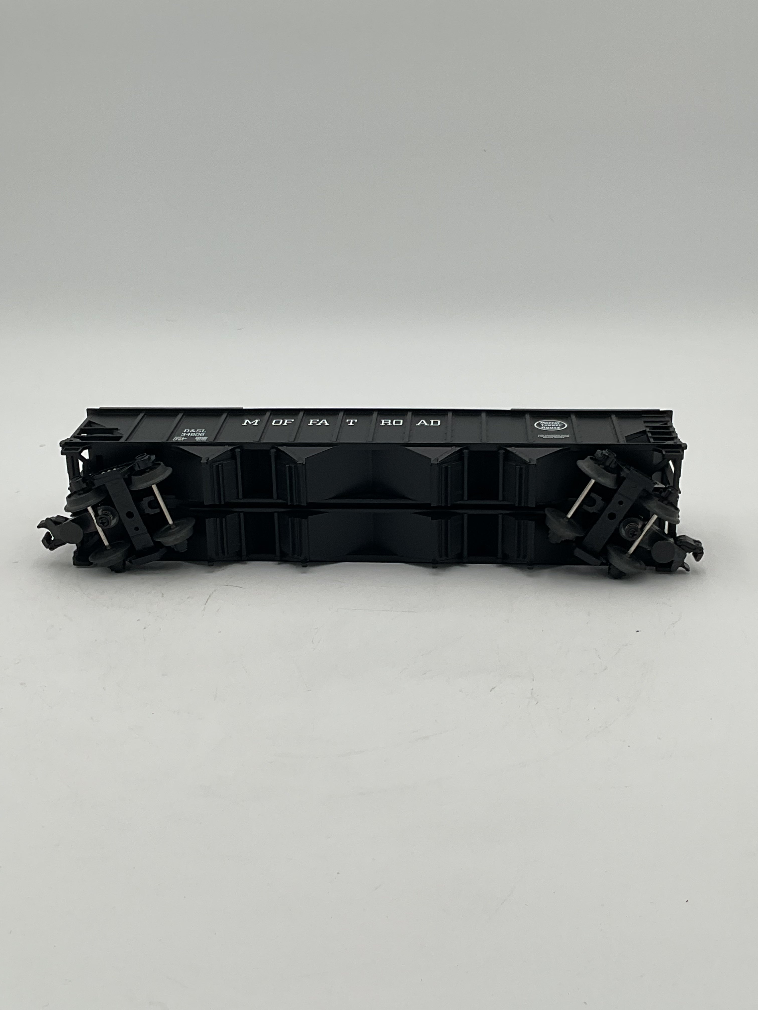 MTH 20-90008C Union Pacific 4-Bay Hopper Car With Coal Load