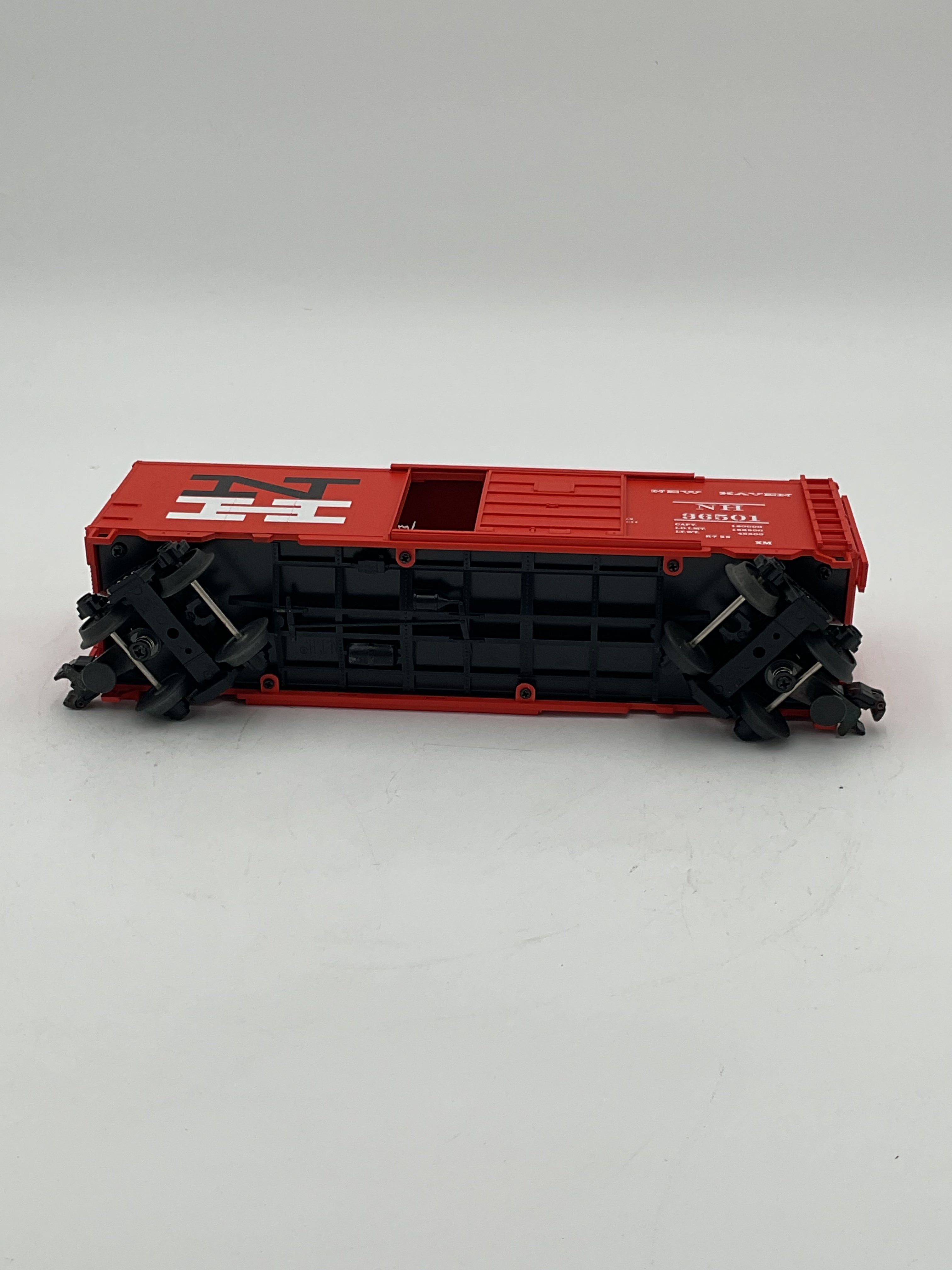 MTH 20-90020B New Haven 40’ Single Door Box Car