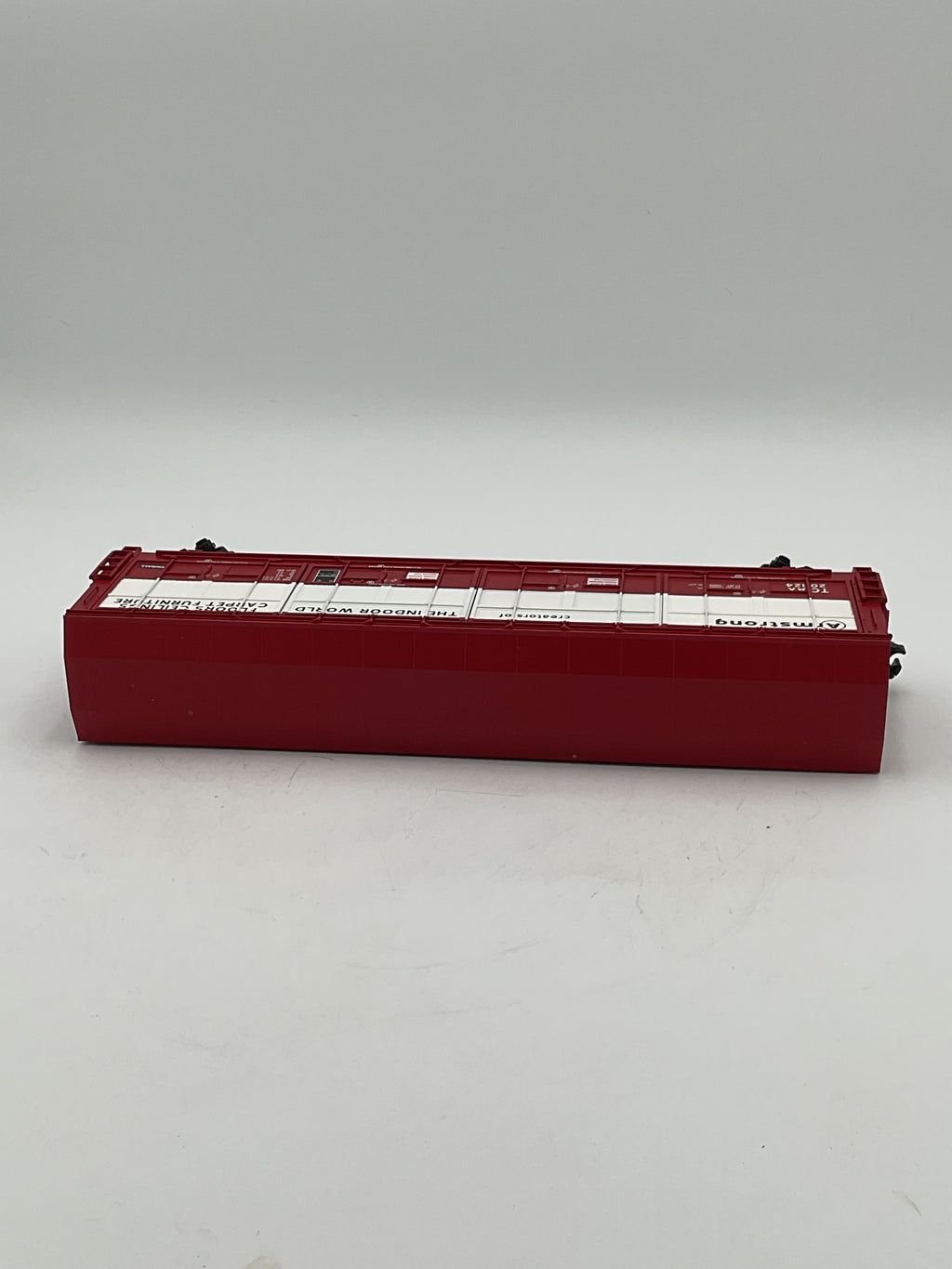 MTH 20-93114 Armstrong (#20124) 55’ All-Door Box Car