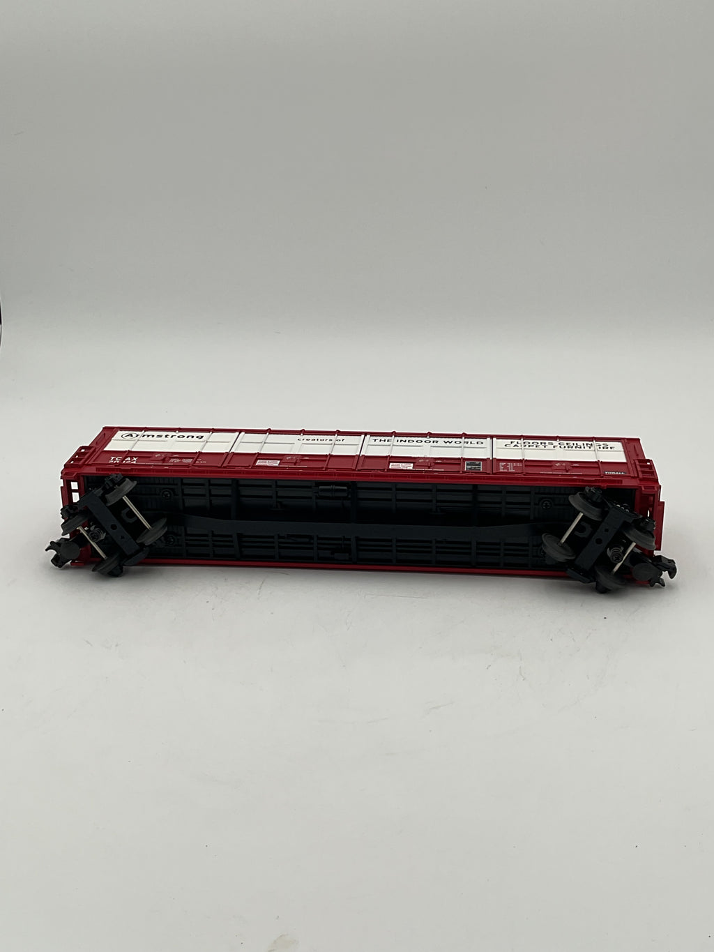 MTH 20-93114 Armstrong (#20124) 55’ All-Door Box Car