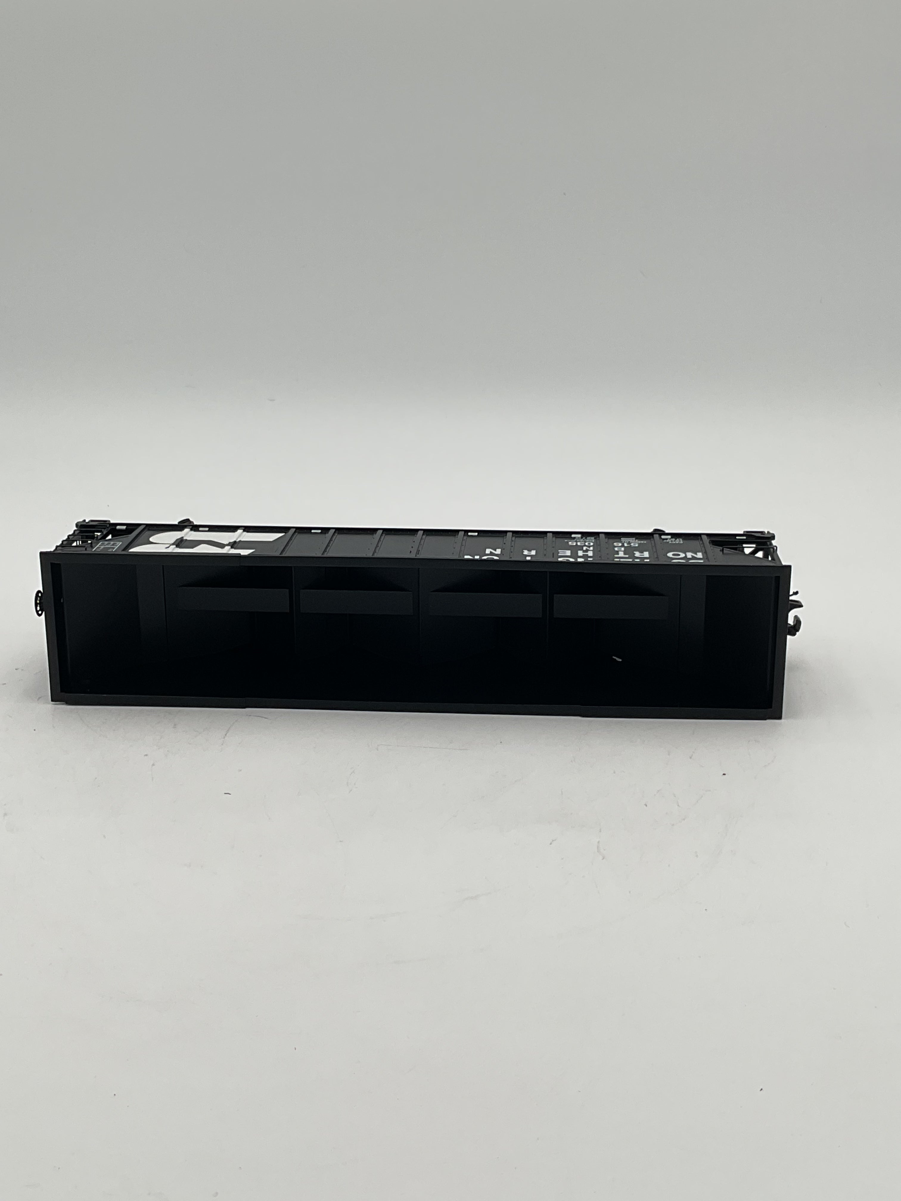 MTH 20-97760 Burlington Northern (#516035) 4-Bay Hopper with Coal Load