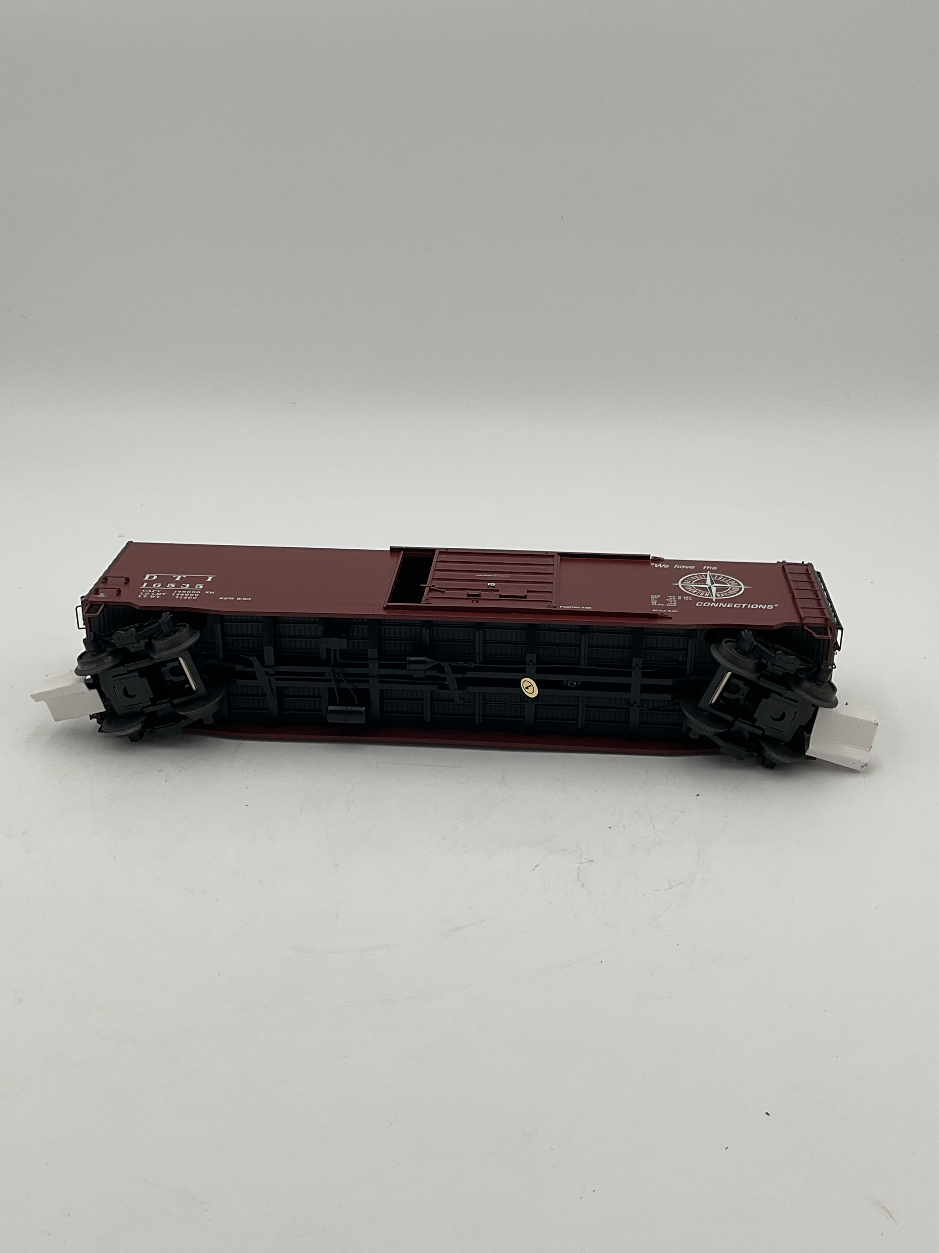 MTH 20-93563 Detroit Toledo & Ironton (#16535) 50’ Ps-1 Box Car w/ Pullman Standard Door