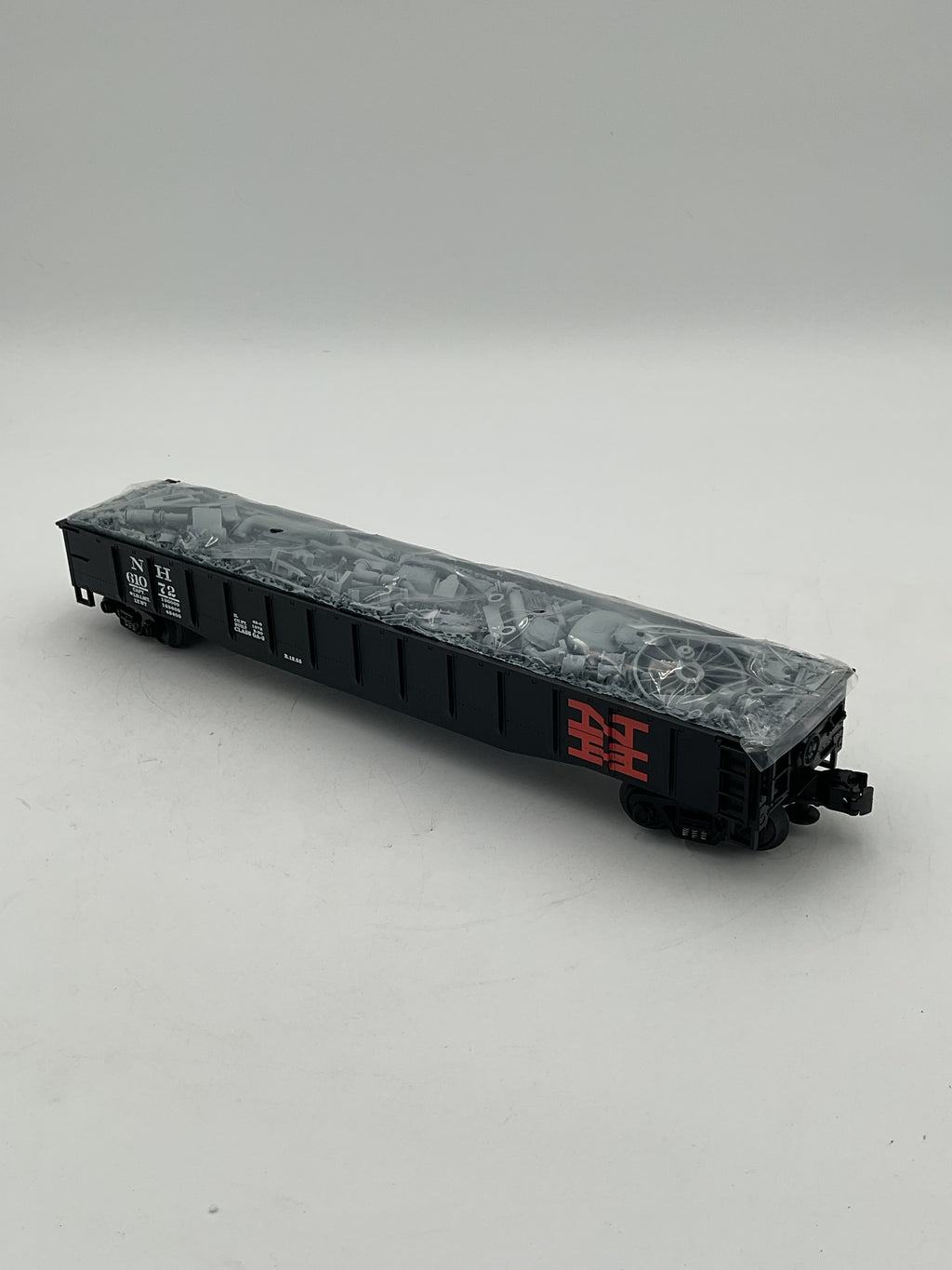 MTH 20-90020D New Haven Gondola w/ Junk Load