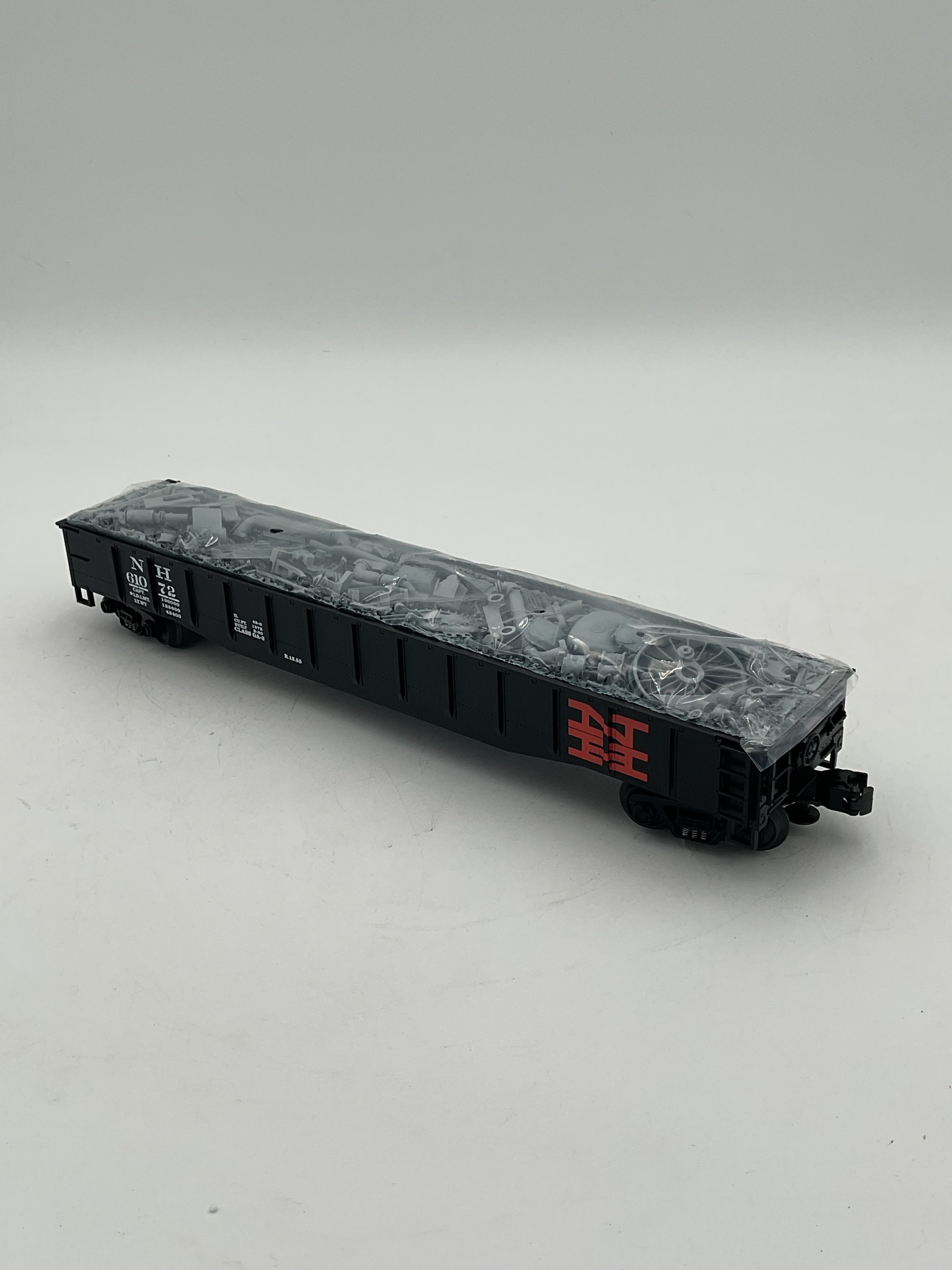 MTH 20-90020D New Haven Gondola w/ Junk Load