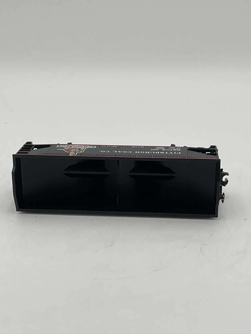 MTH 20-97517 Pittsburgh/Champion Coal 2- Bay Offset Hopper Car w/ Coal Load Co. (#857)