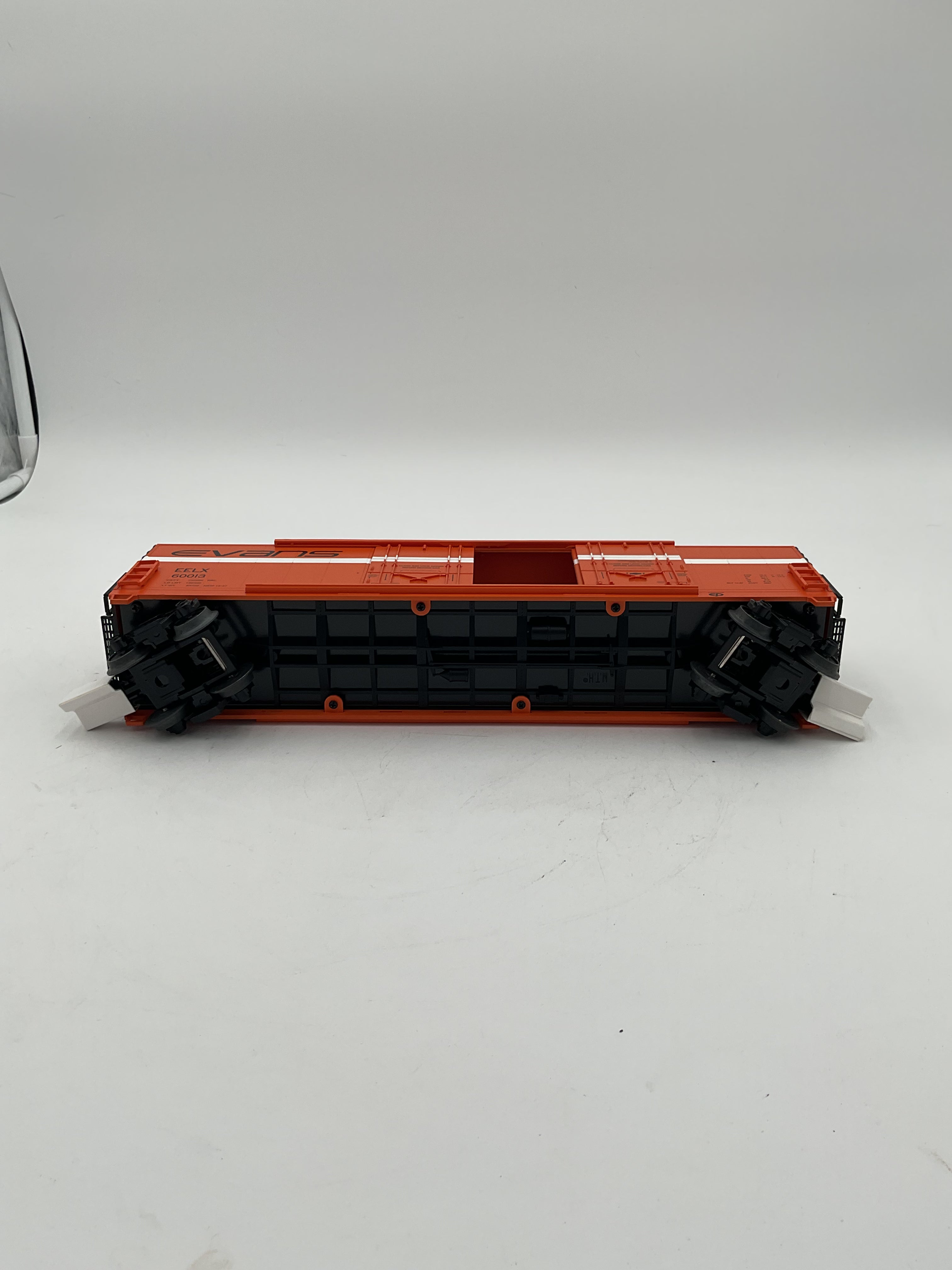 MTH 20-93654 Evans (#60013) 50’ Double Door Plugged Box Car