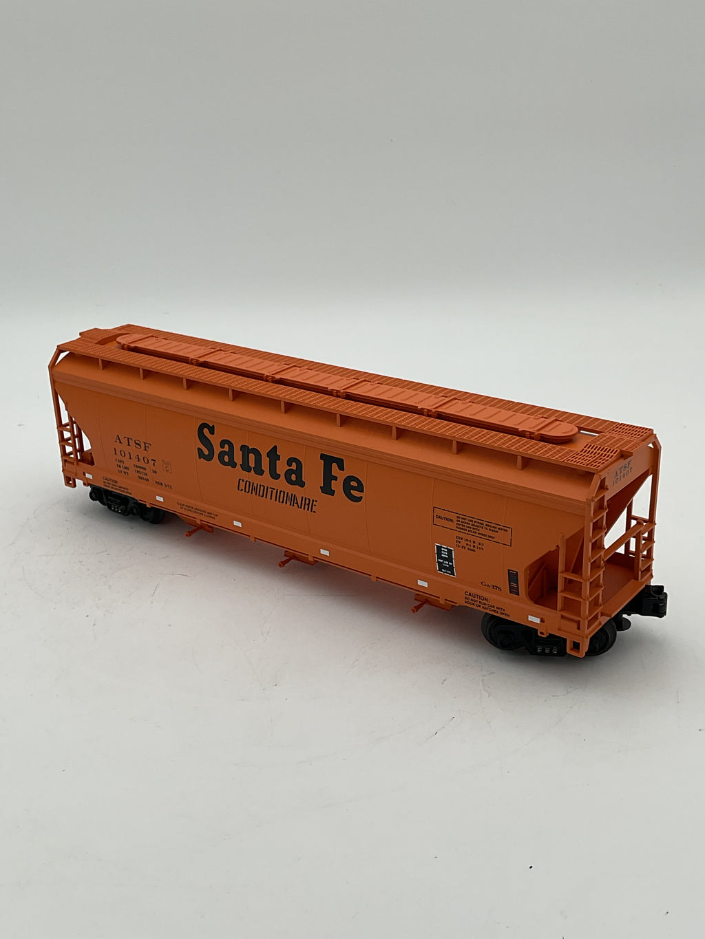 MTH 20-97425 Santa Fe 3-Bay Centerflow Hopper