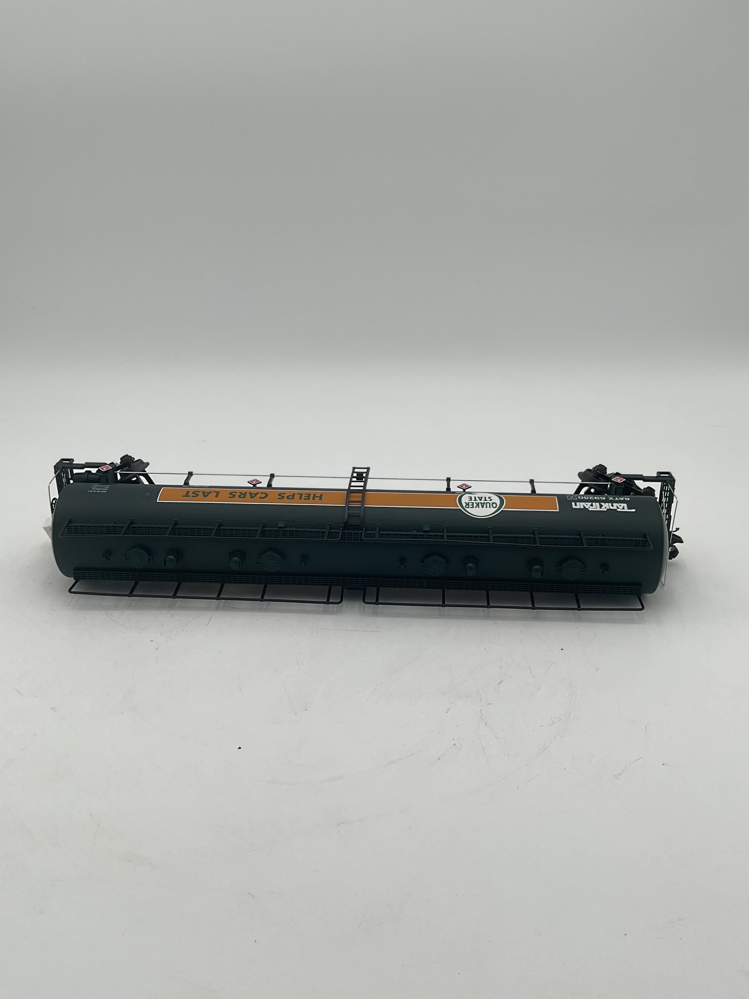 MTH 20-96732 Quaker State (#69250) 20K Gallon 4-Compartment Tank