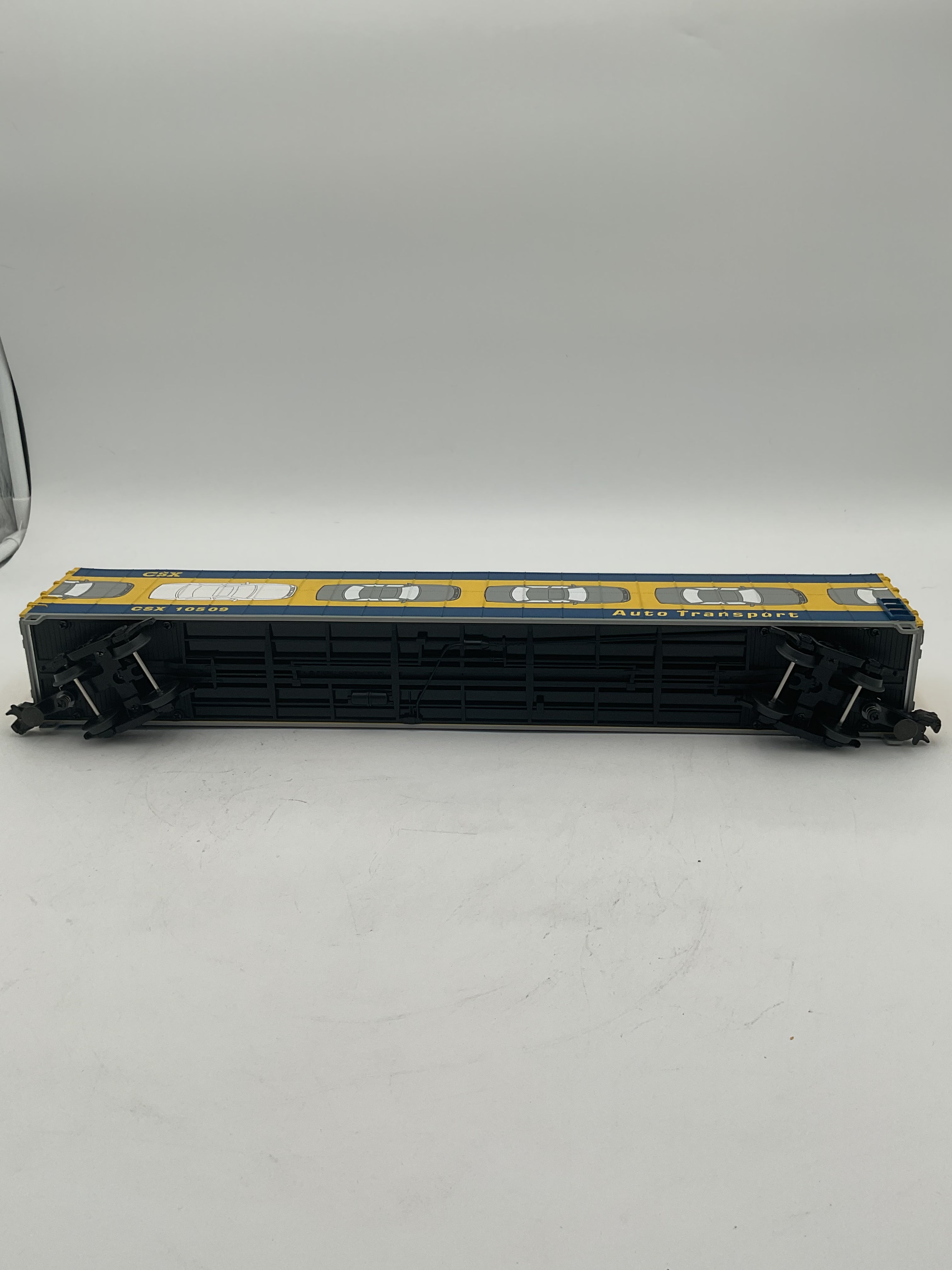 MTH 20-98332 CSX (#10509) 75’ AutoTrain Auto Center