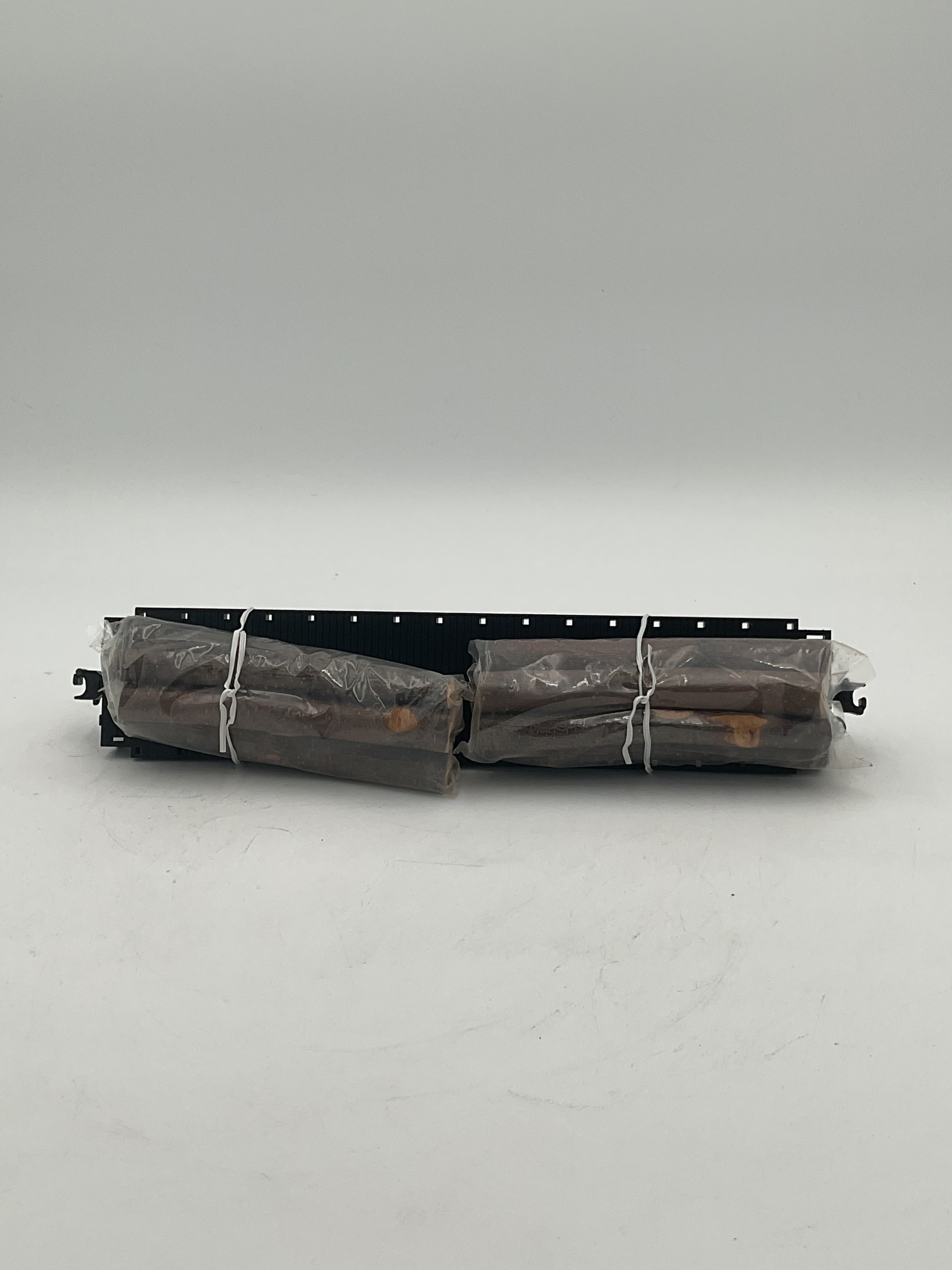 MTH 20-98103B W. Va. Pulp & Paper Log Car w/ Logs