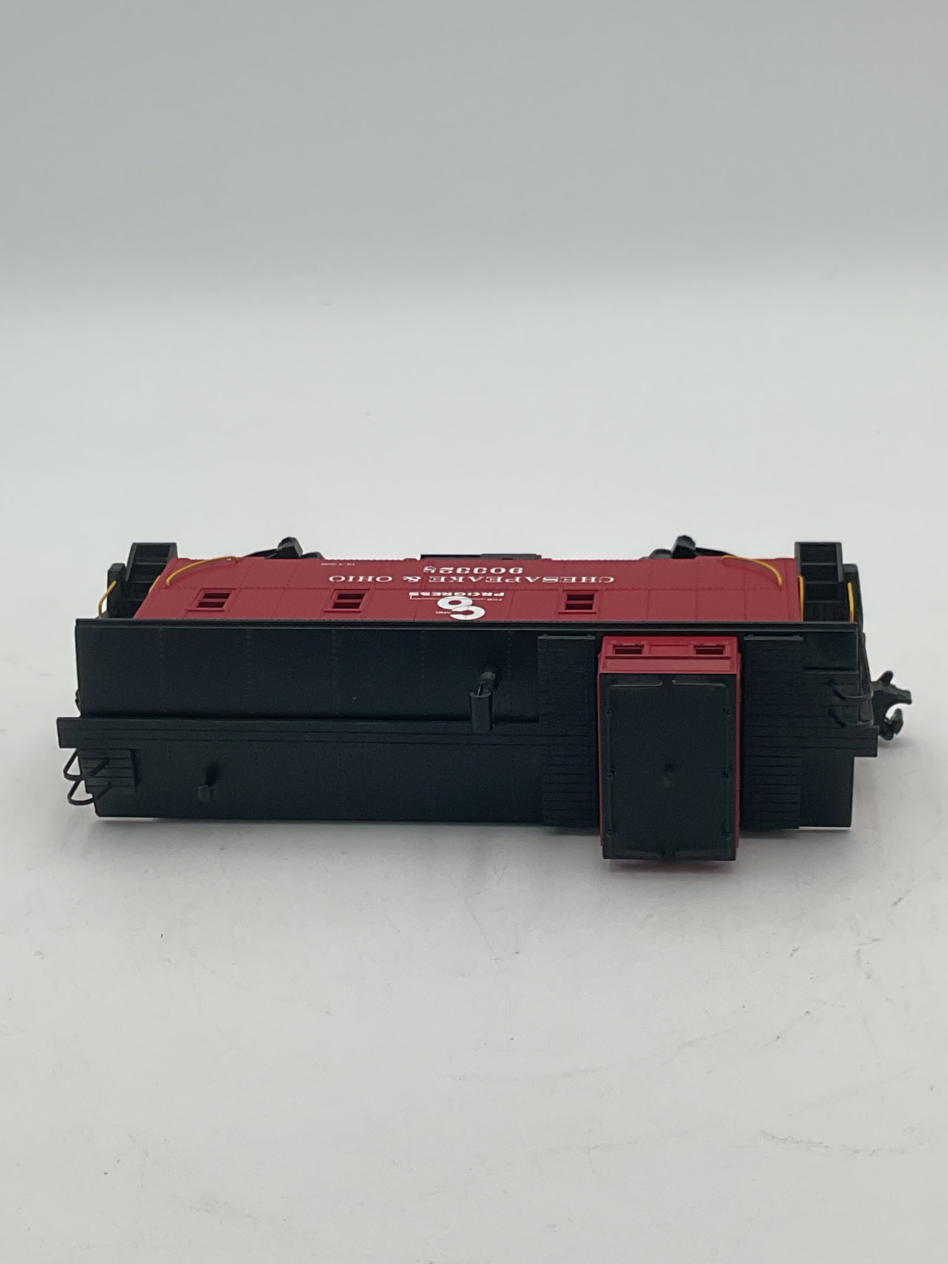 MTH 20-90015F Chesapeake & Ohio Steel Caboose