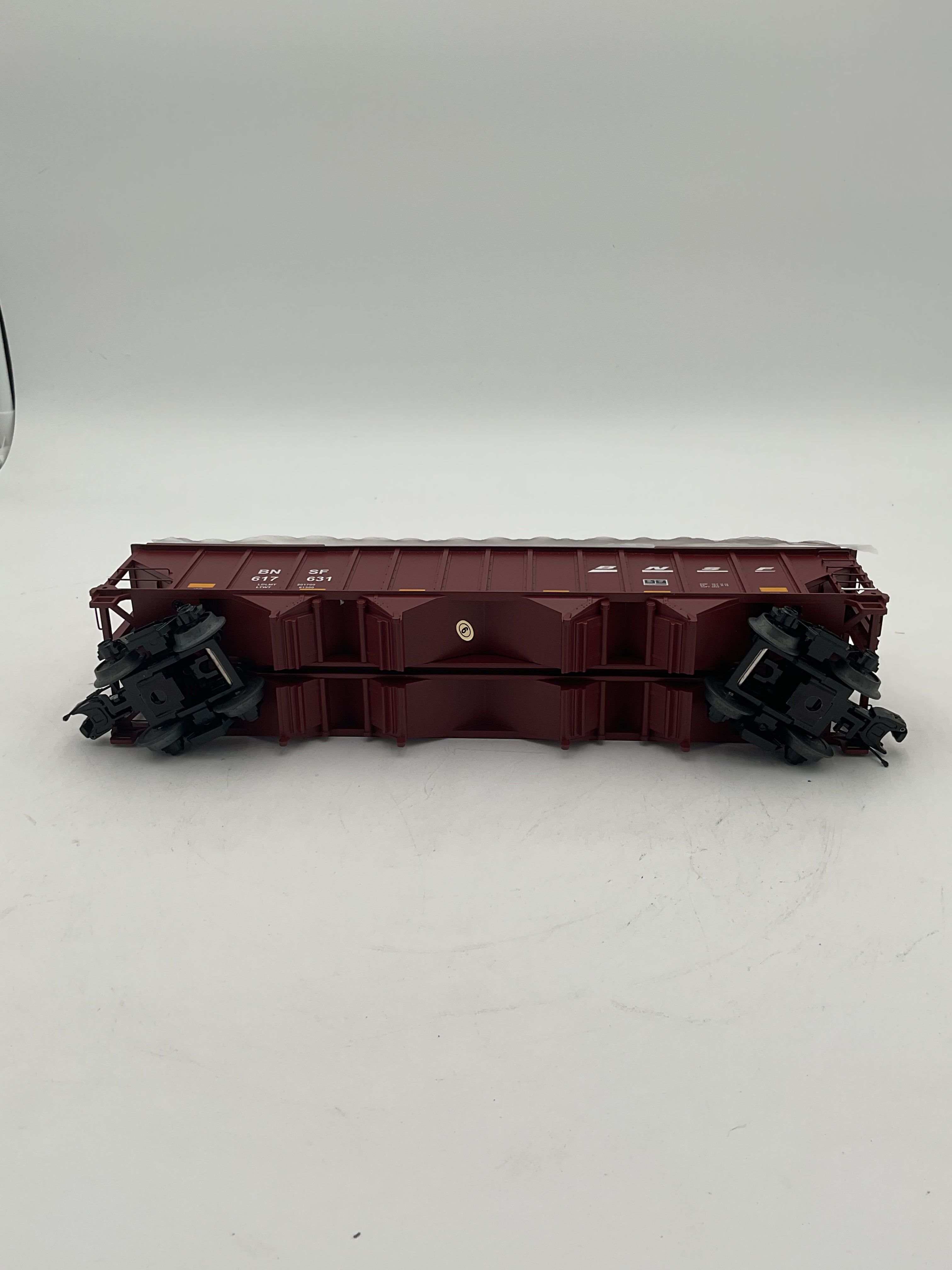 MTH 20-9085B BNSF 4-Bay Hopper Car w/ Coal Load