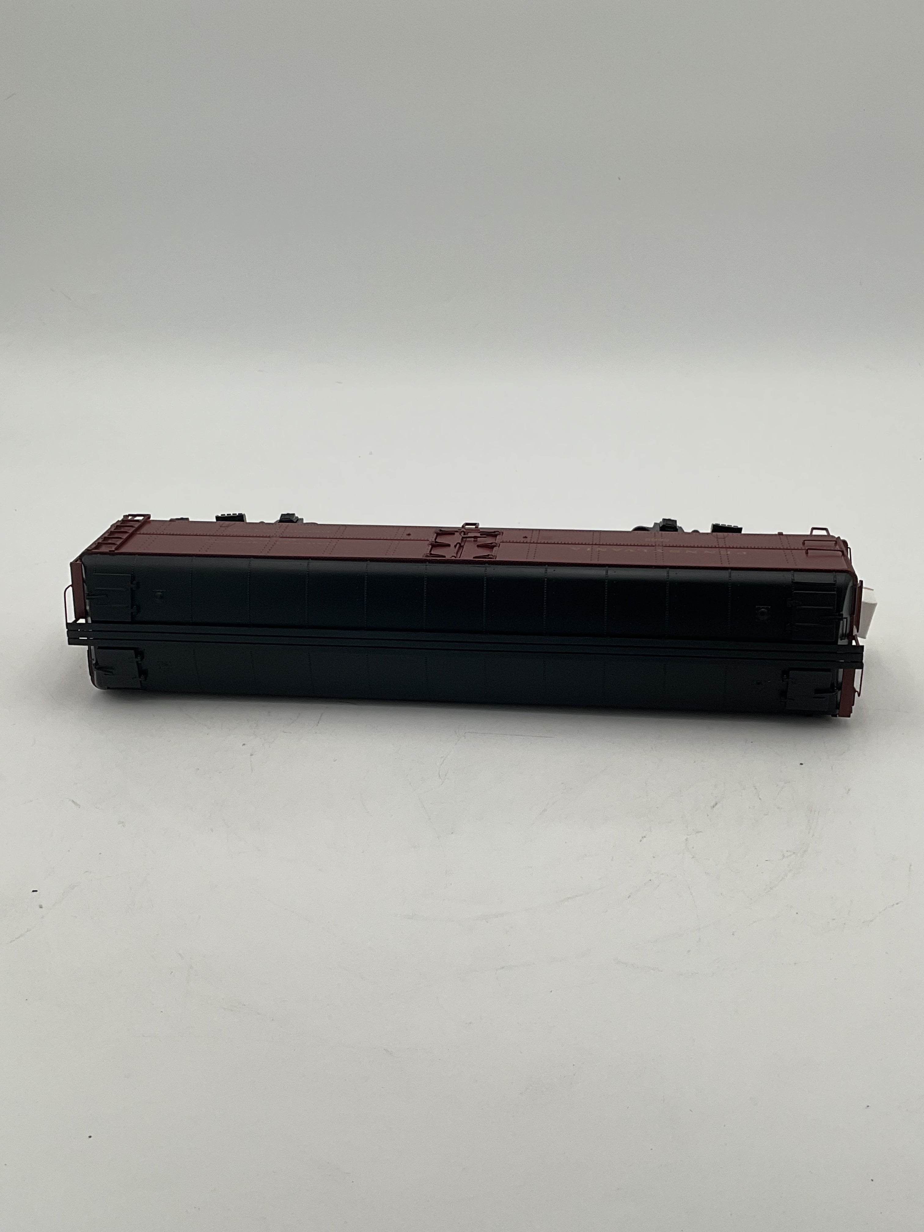 MTH 20-94182 Pennsylvania (#2608) R50B Express Reefer Car