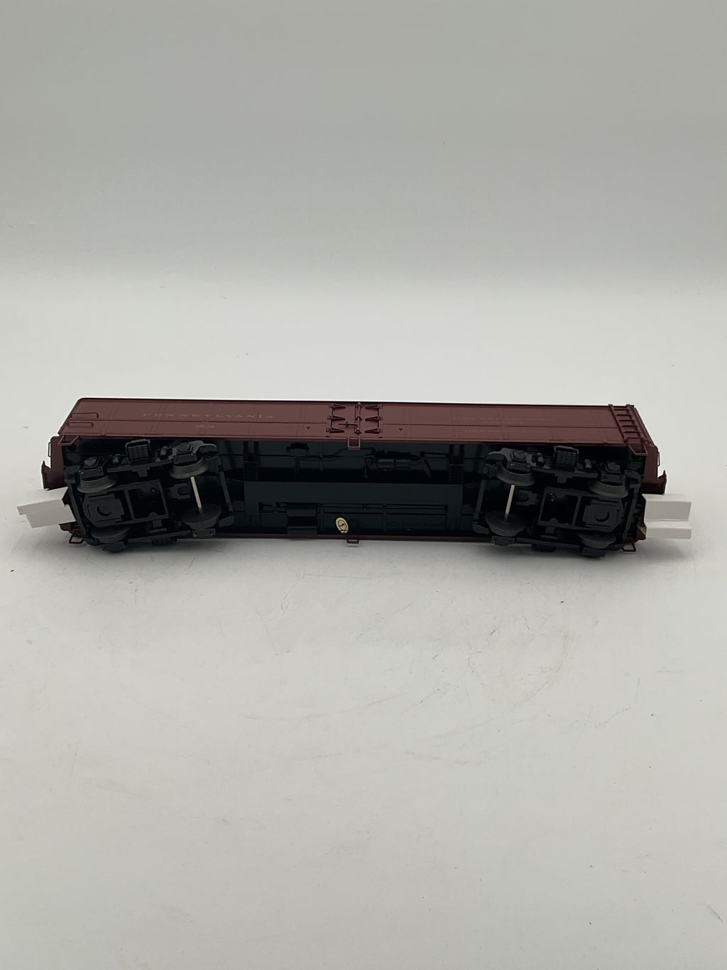 MTH 20-94182 Pennsylvania (#2608) R50B Express Reefer Car