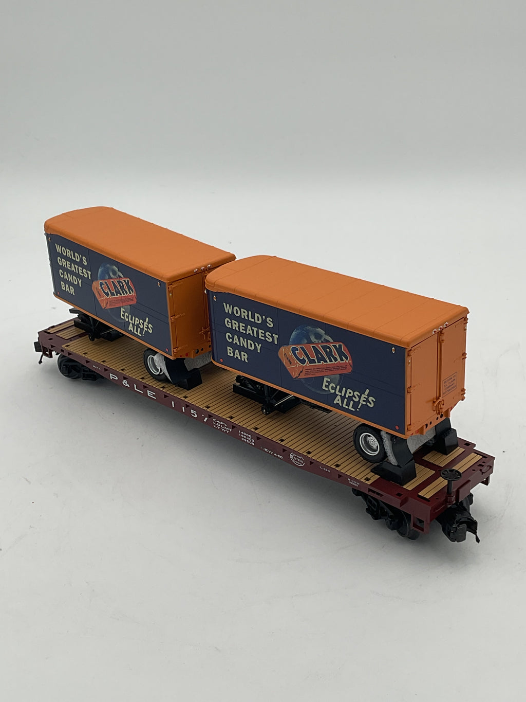 MTH 95509 Pittsburgh & Lake Erie (#1157) Flat Car w/ (2) PUP Trailers