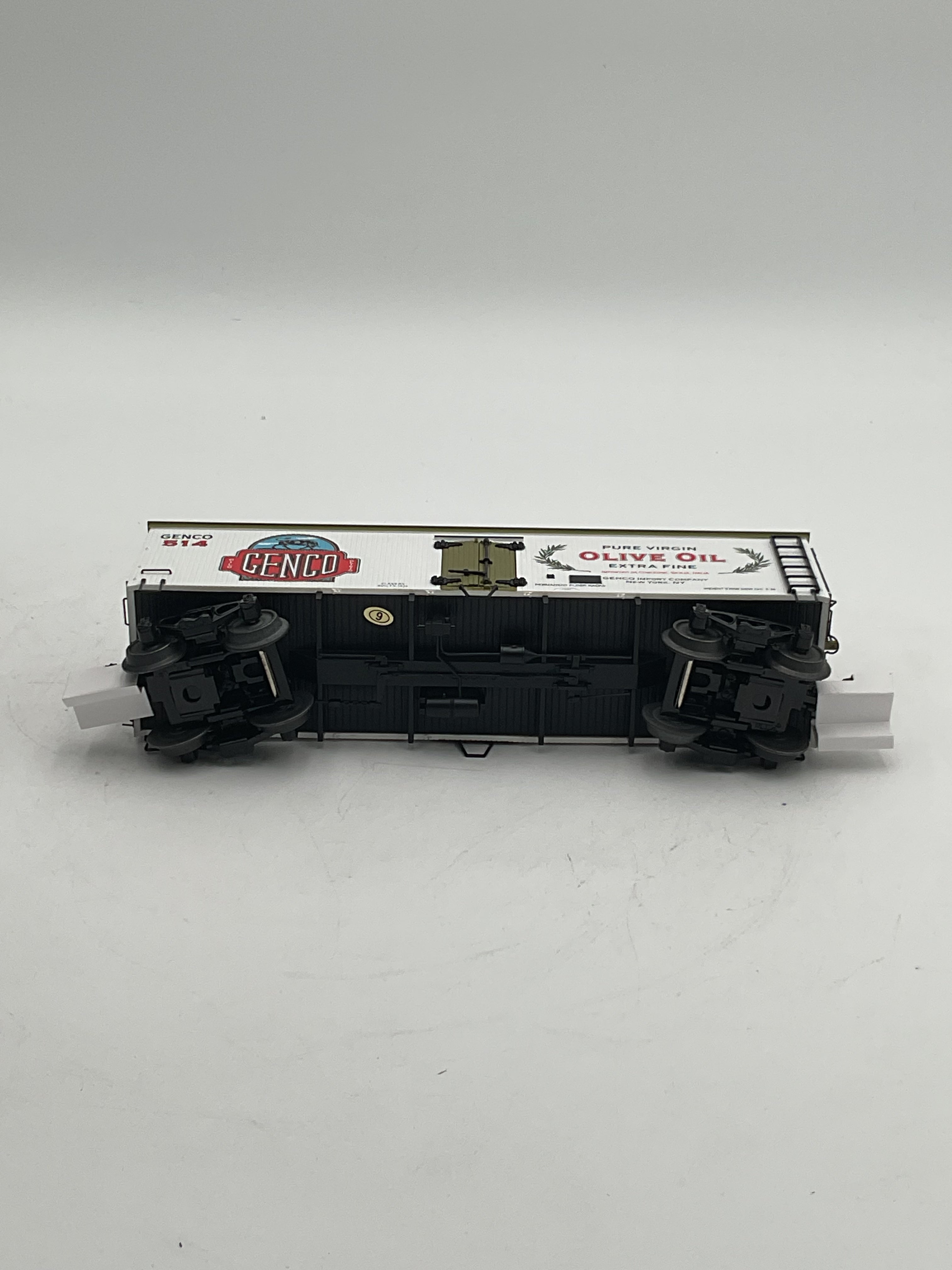 MTH 20-94616 Geneco Olive Oil (#514) 36’ Woodsided Reefer Car