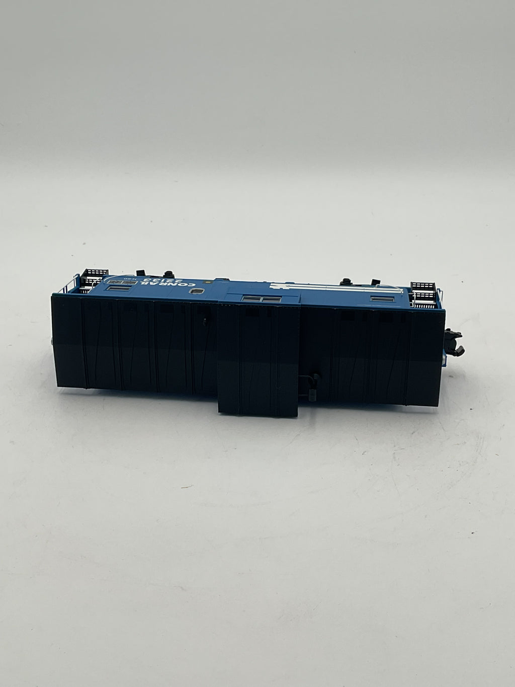 Atlas 6608-2 Extended Vision Caboose Item - Conrail #22133 (3-Rail)