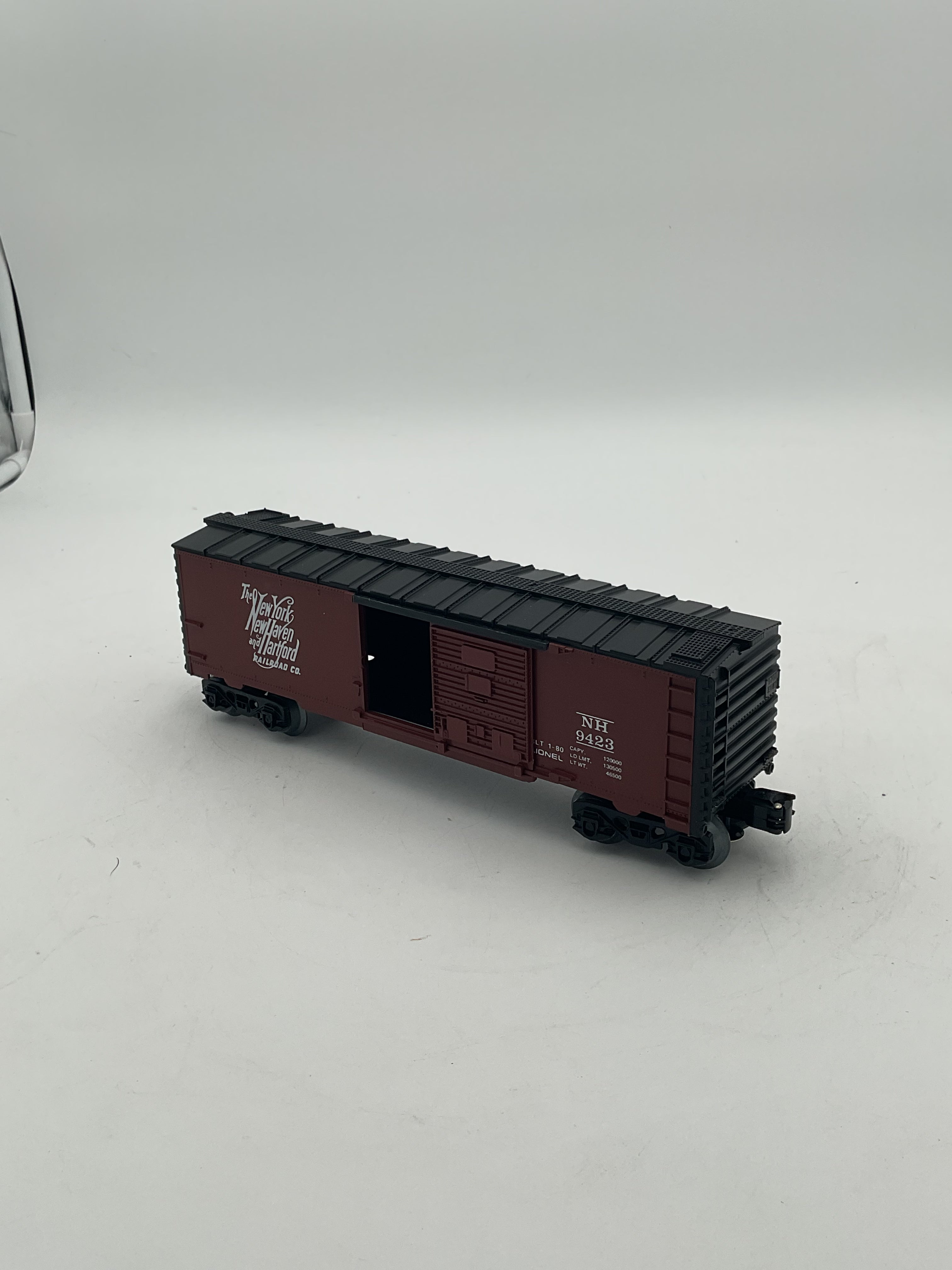 Lionel O 9423 NY, NH, &H Box Car