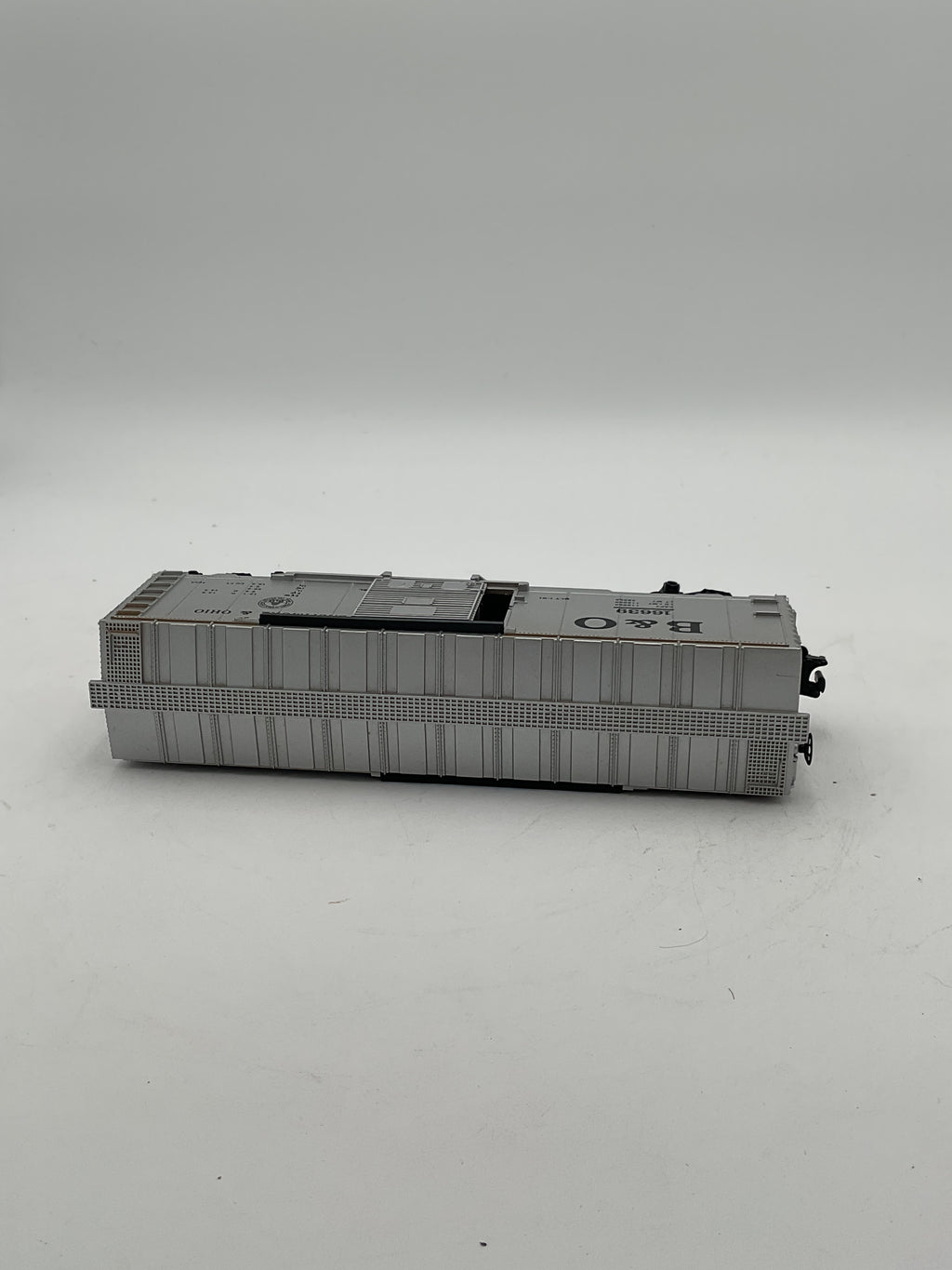 Lionel O 16639 Baltimore & Ohio Boxcar with Steam Railsounds