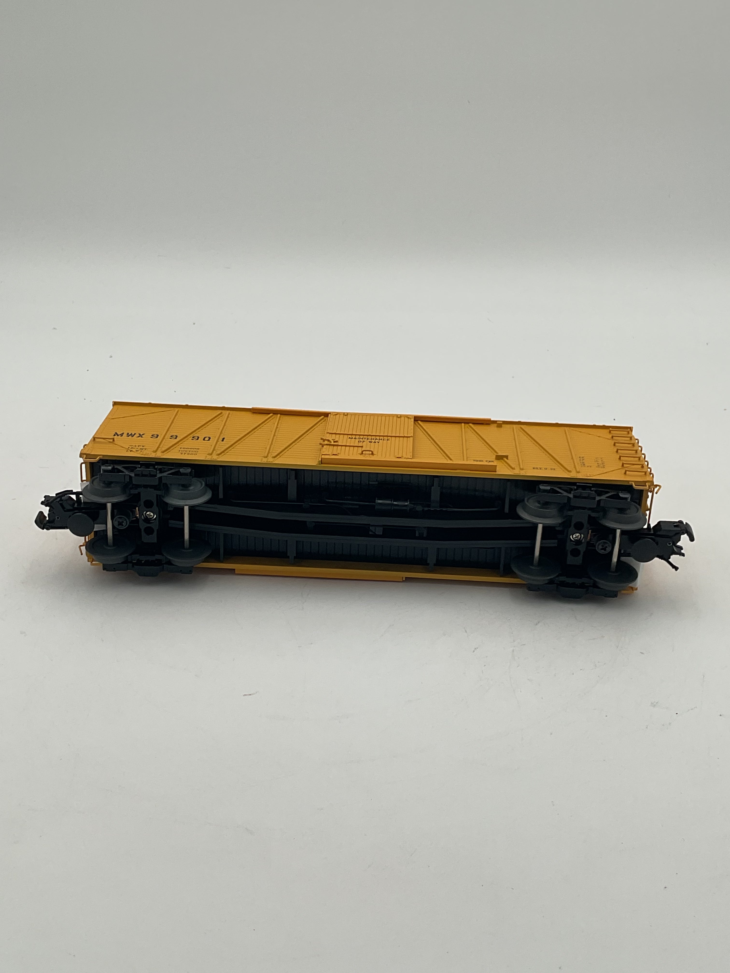 Atlas O 6449-2 USRA Single Sheathed Box Car Maintenance of Way (Yellow) #99901 (3 Rail)