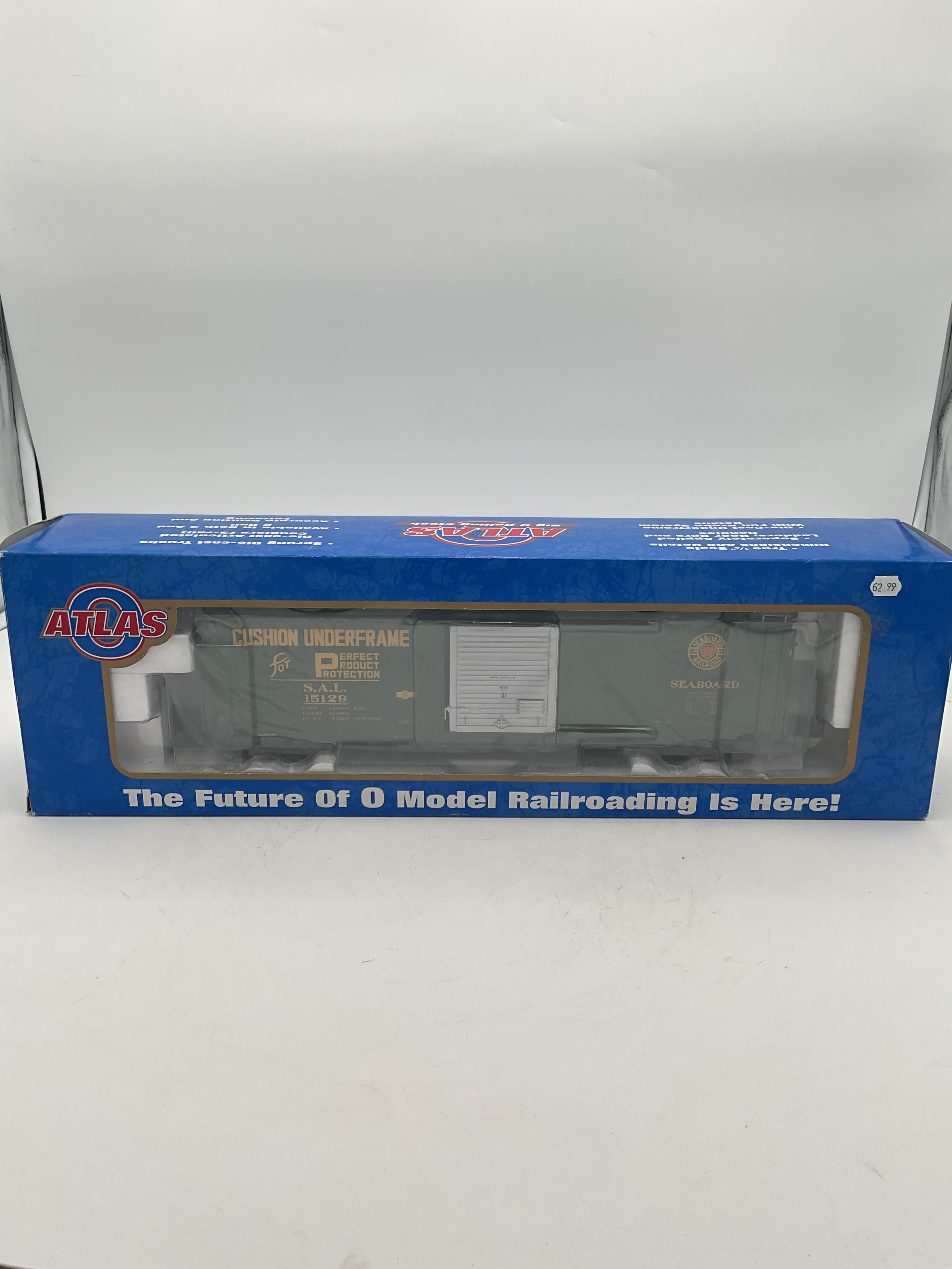 Atlas O 6498–1 40’ Steel Built Box Car Chicago & Northern Western #65110 (3 Rail)