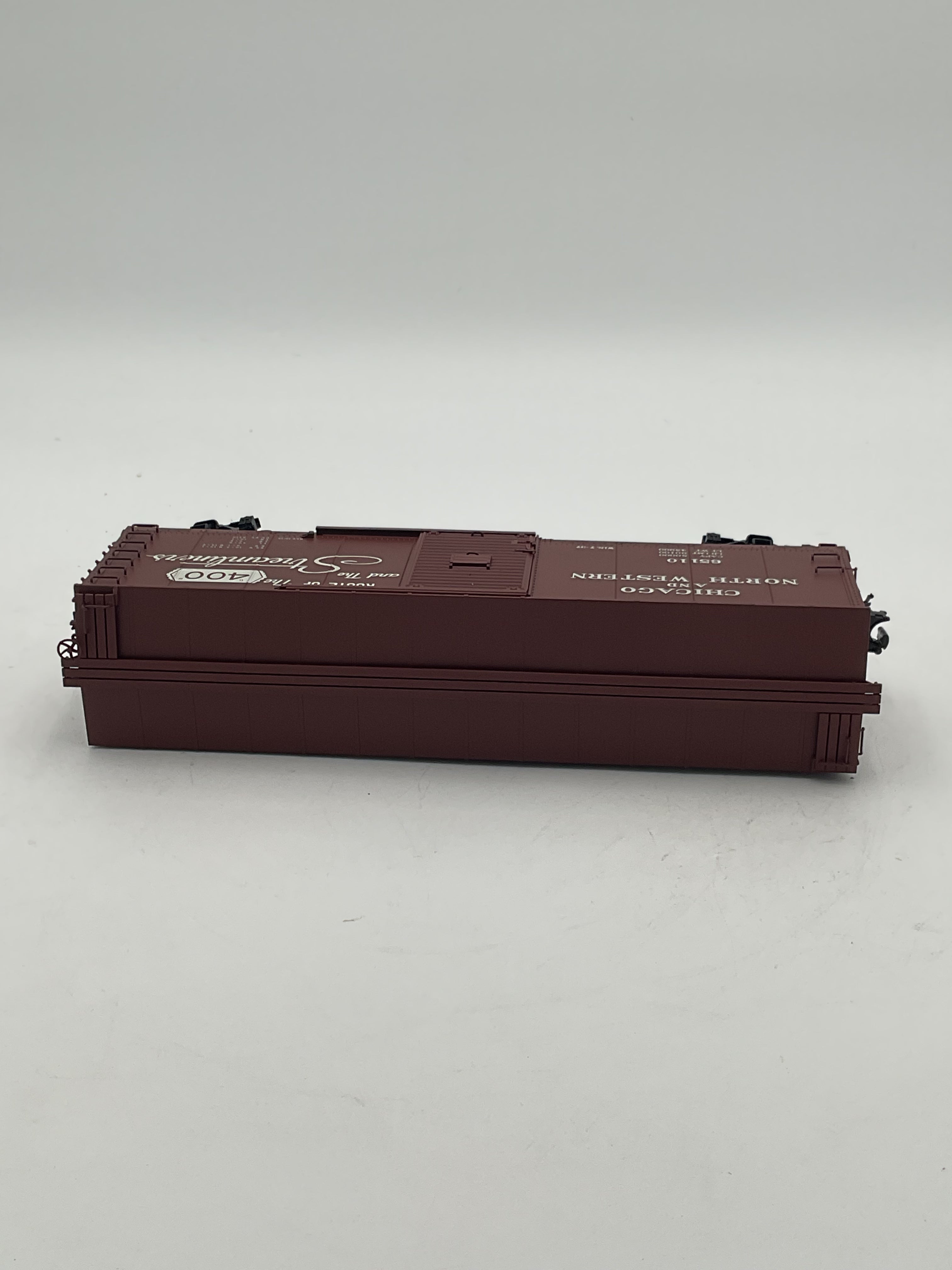 Atlas O 6498–1 40’ Steel Built Box Car Chicago & Northern Western #65110 (3 Rail)