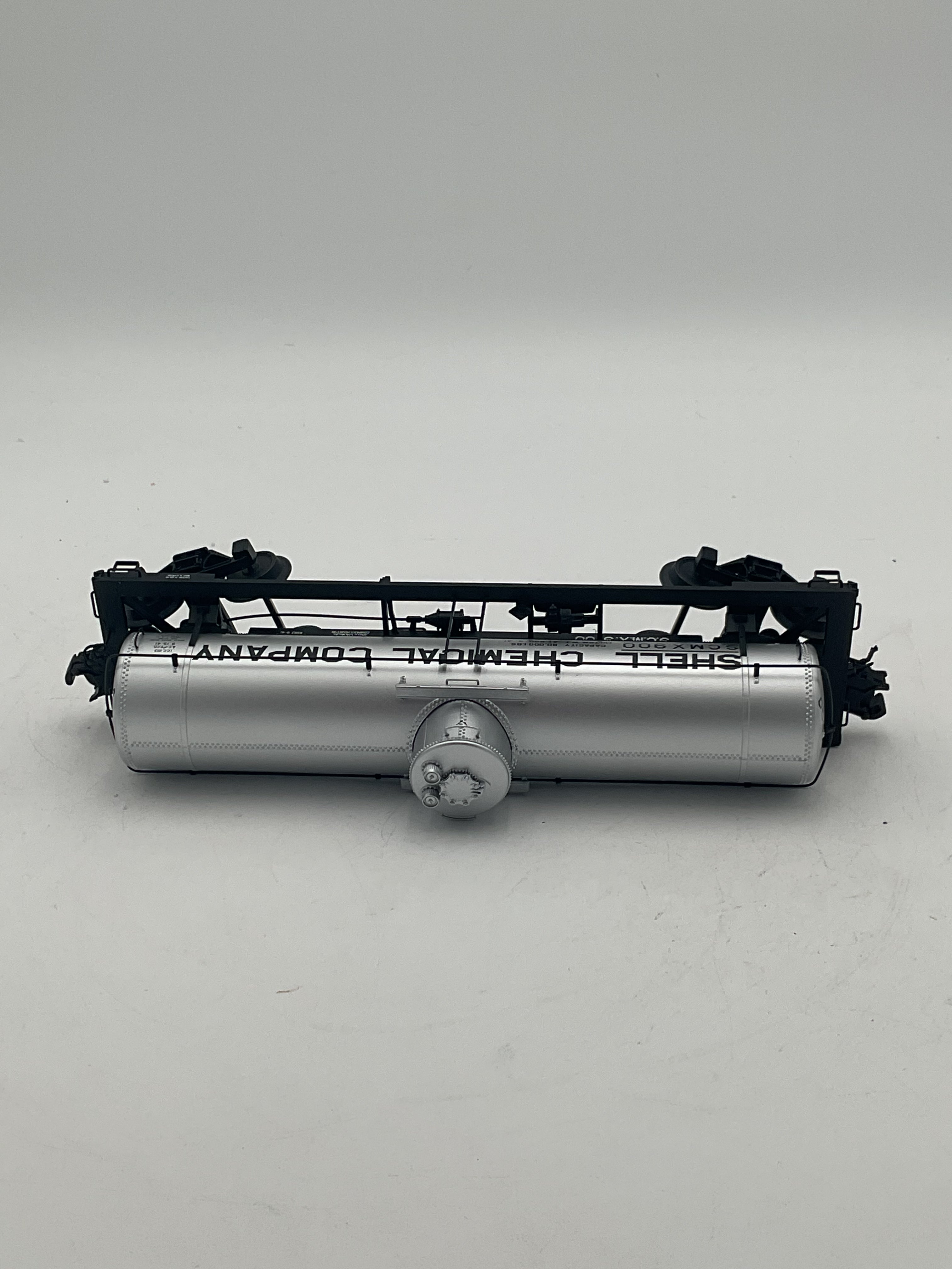 Atlas 3003806-3 Shell Chemical 8000 Gallon Tank Car Road #900 [3-Rail]