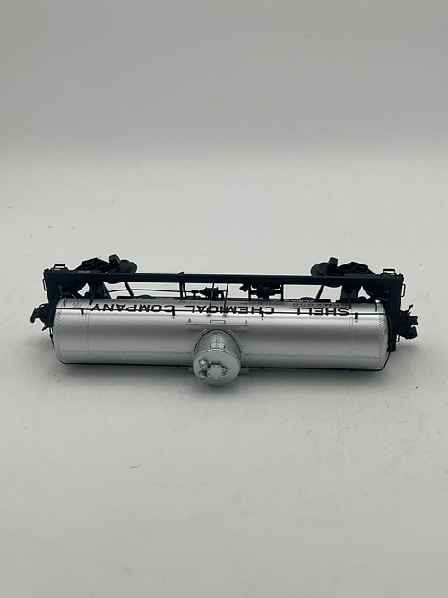 Atlas 3003806-3 Shell Chemical 8000 Gallon Tank Car Road #900 [3-Rail]