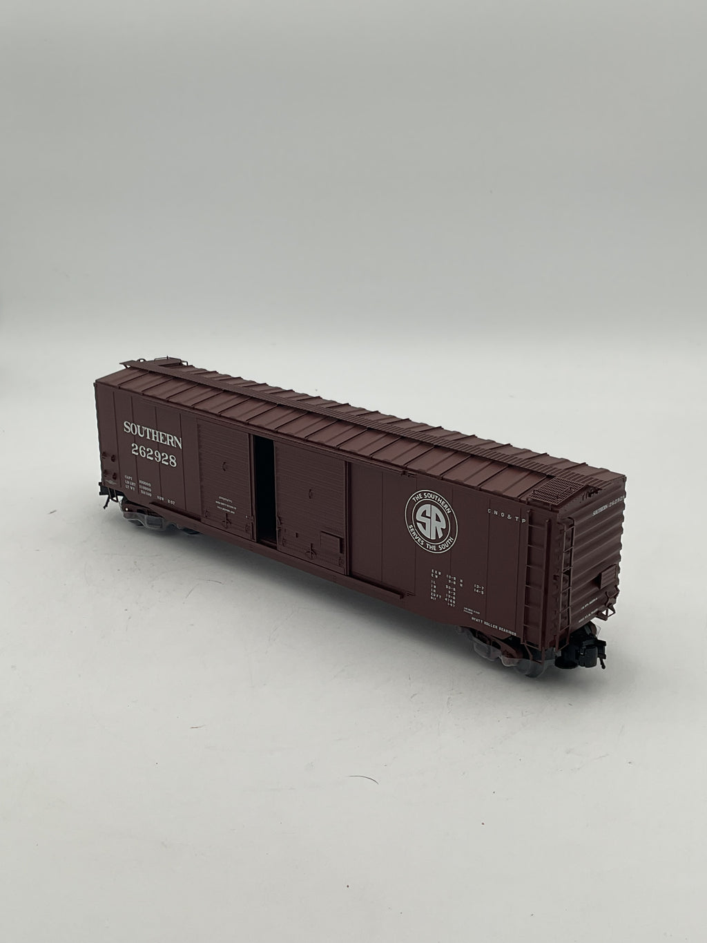 Atlas O 8414-2 O 50’ Double Door Box Car Southern #262928 [3-Rail]